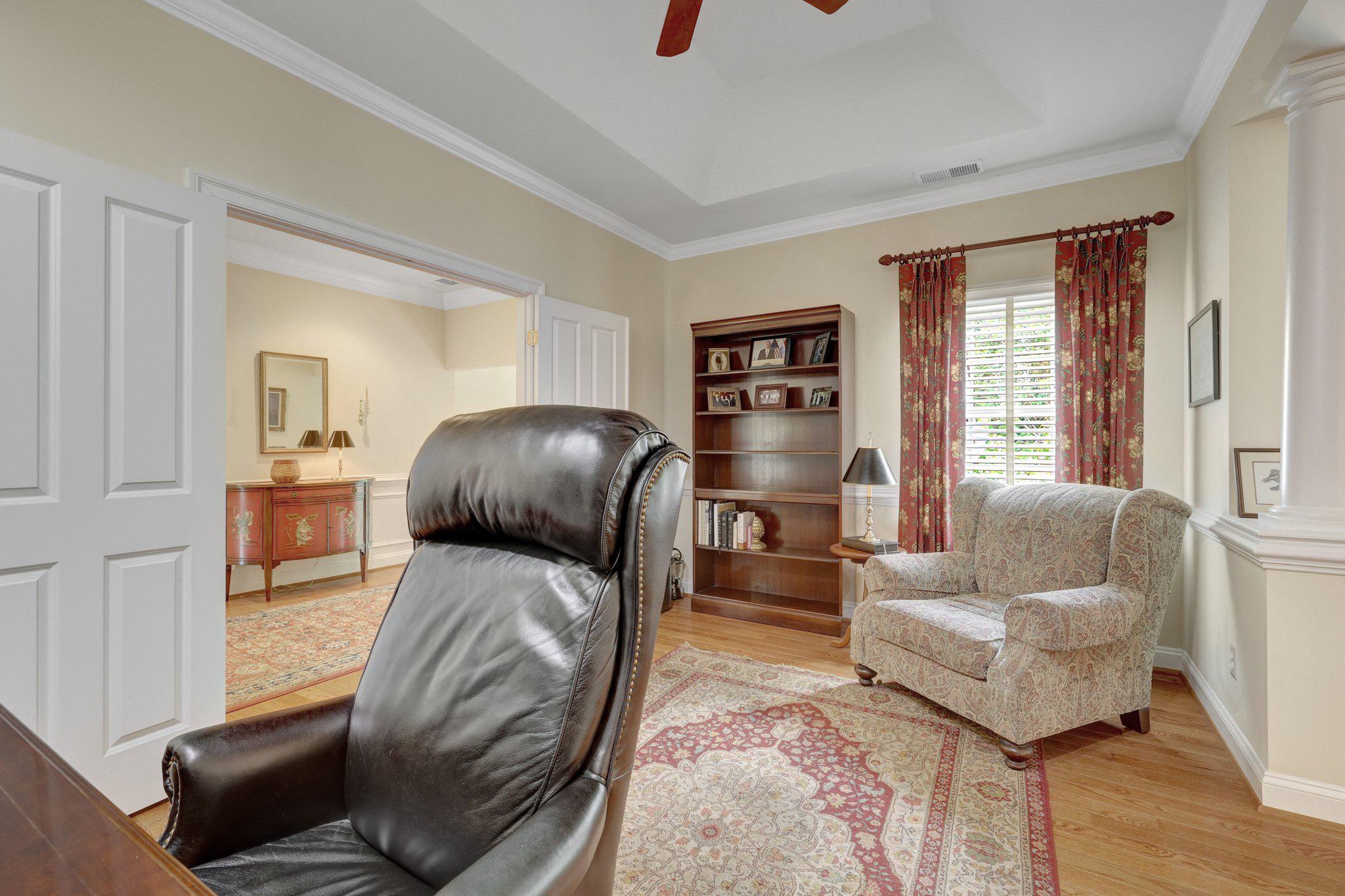  513 John Marshall Drive NE, Vienna, VA, 22180 - 物件實景