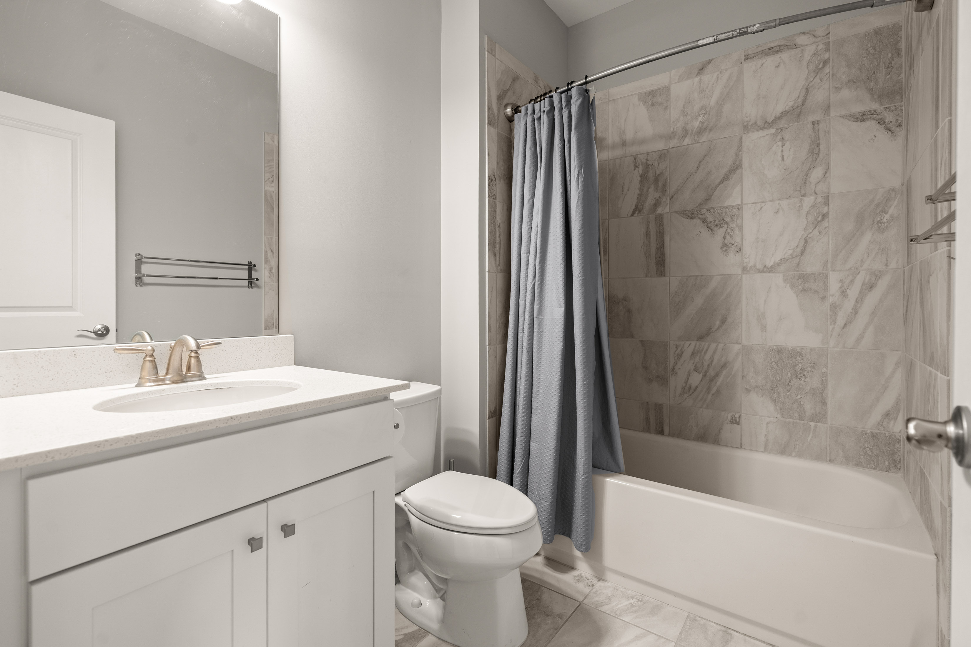  Beautifully Appointed Ashton Woods Residence - 物件實景