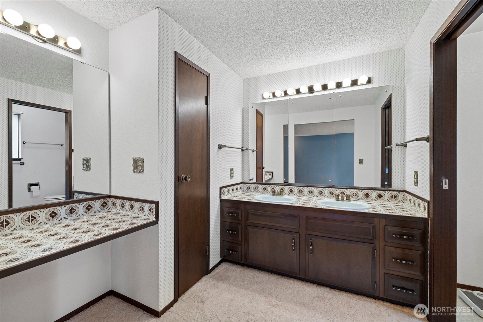 Burlington, Washington, 98233, United States, 4 Bedrooms Bedrooms, ,3 BathroomsBathrooms,Residential,For Sale,2002845