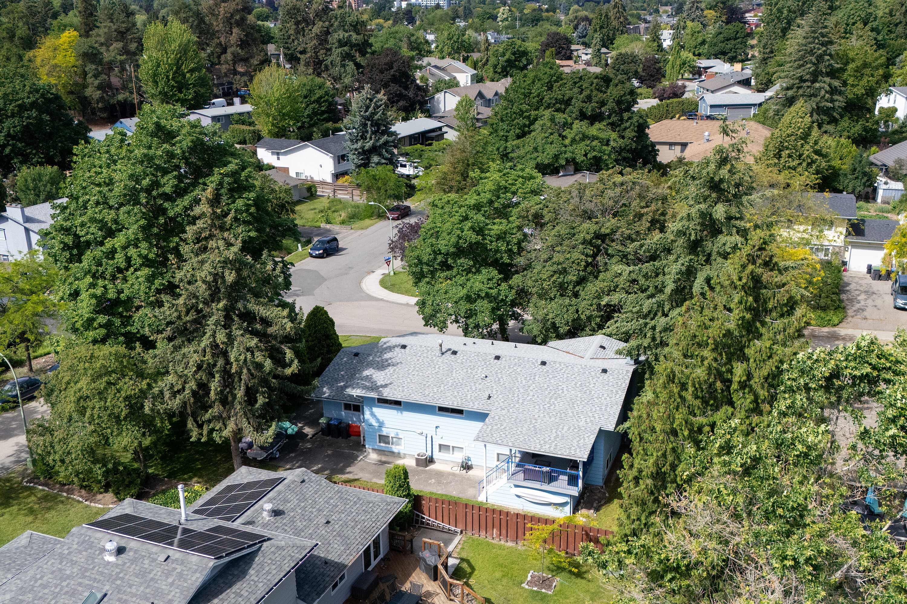  Spacious Glenmore Home - 物件實景