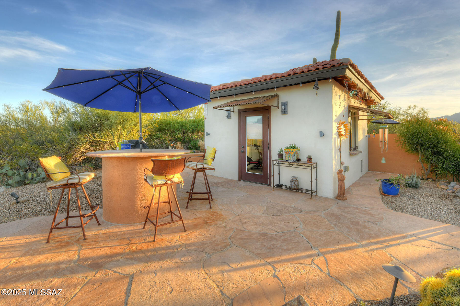 Tucson, Arizona, 85745, United States, 3 Bedrooms Bedrooms, ,3 BathroomsBathrooms,Residential,For Sale,1989628