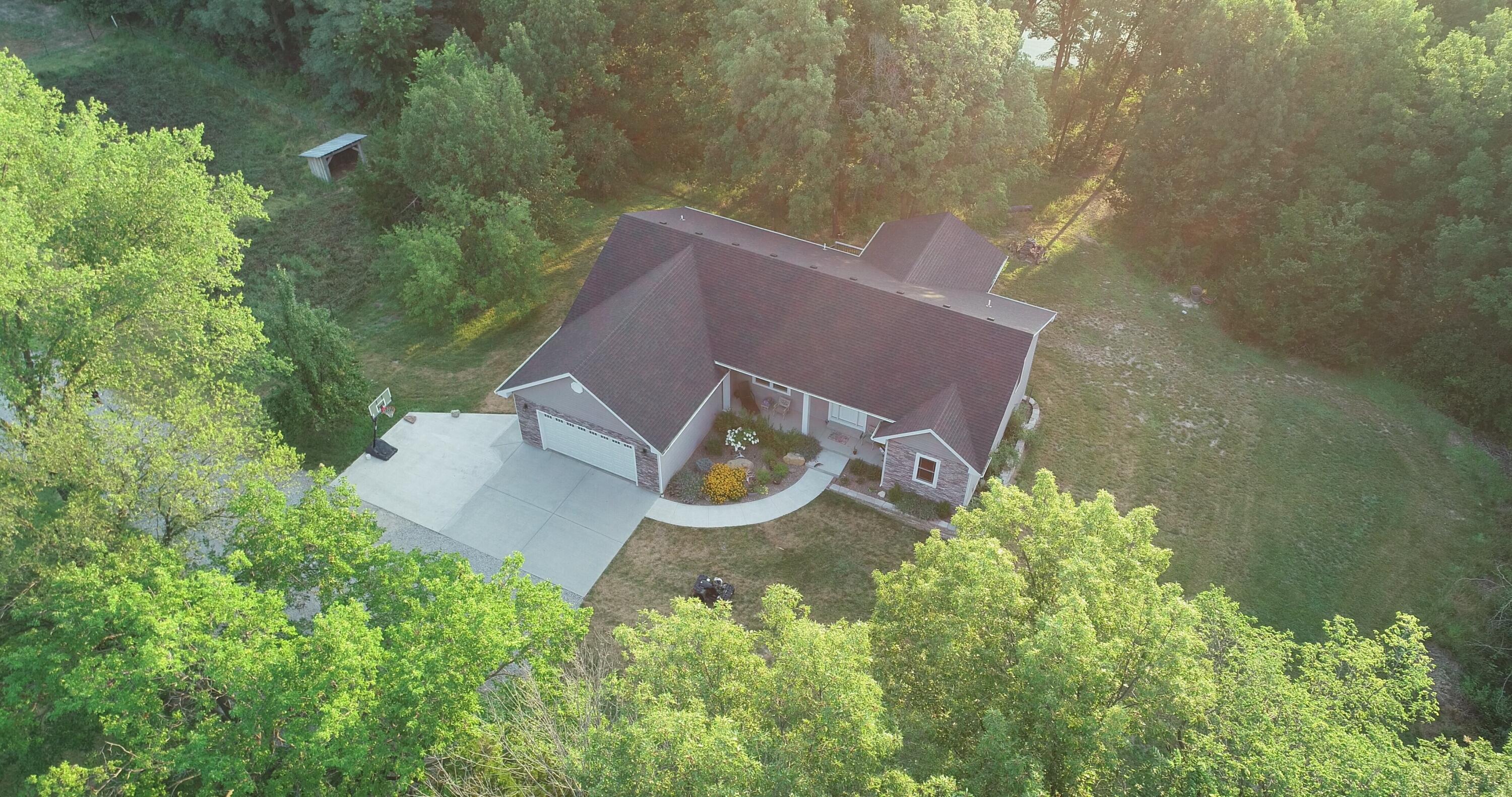 FAYETTE, Missouri, 65248, United States, 4 Bedrooms Bedrooms, ,3 BathroomsBathrooms,Residential,For Sale,1977383