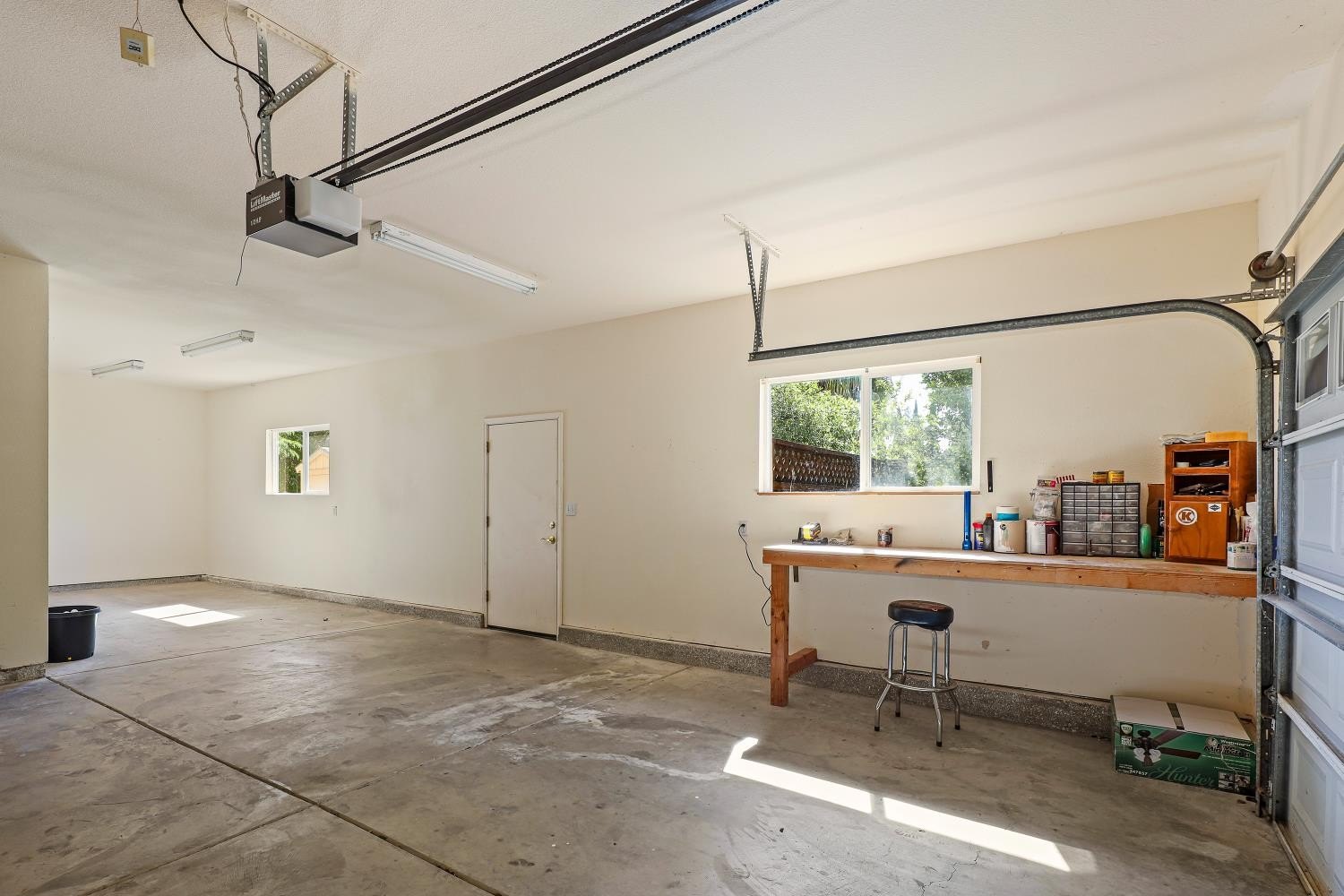 Valley Springs, California, 95252, United States, 3 Bedrooms Bedrooms, ,2 BathroomsBathrooms,Residential,For Sale,1981889