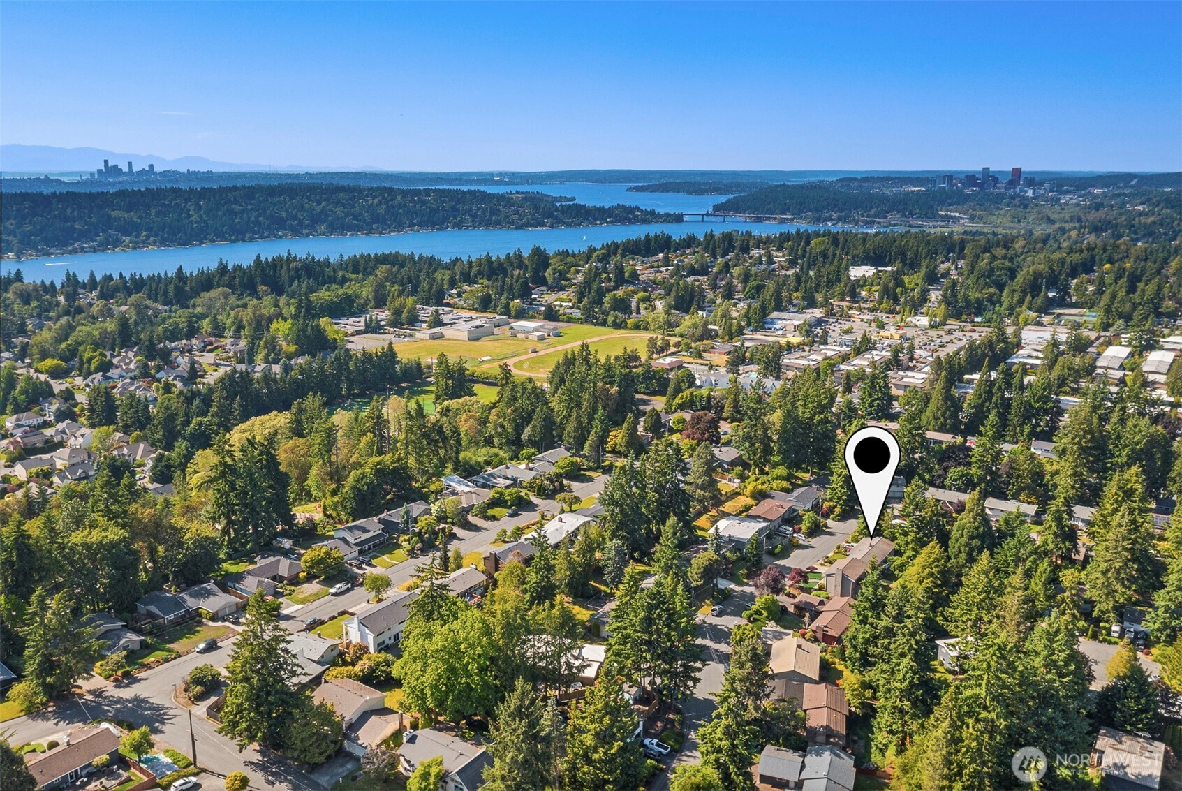 Bellevue, Washington, 98006, United States, 5 Bedrooms Bedrooms, ,3 BathroomsBathrooms,Residential,For Sale,1838614