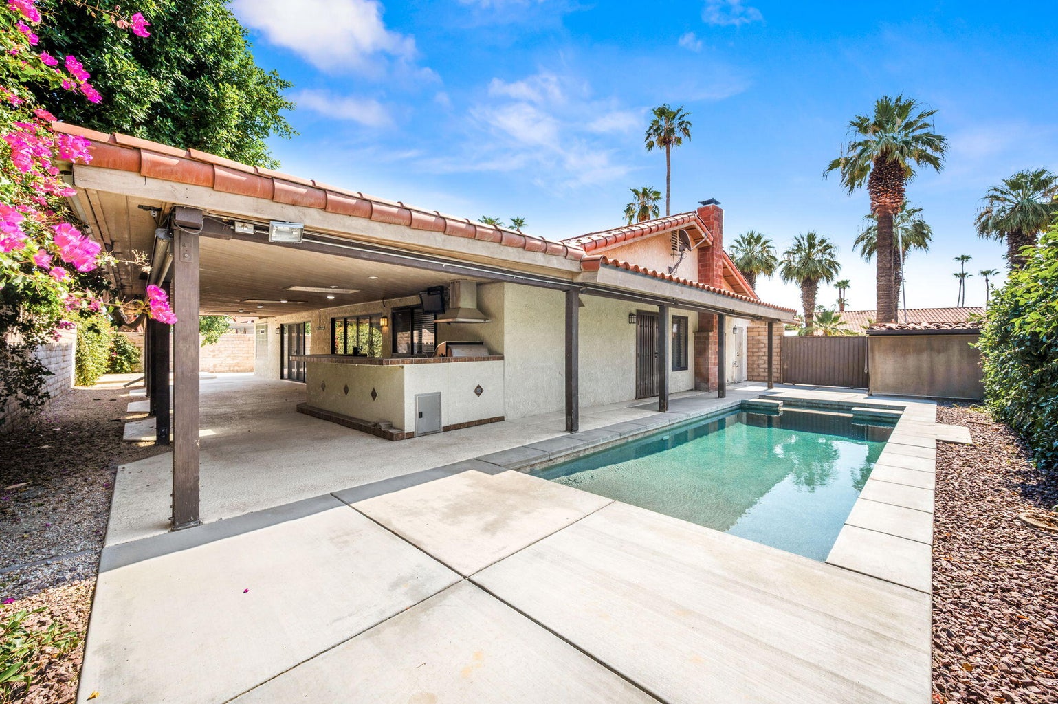 Cathedral City, California, 92234, United States, 3 Bedrooms Bedrooms, ,2 BathroomsBathrooms,Residential,For Sale,1921593