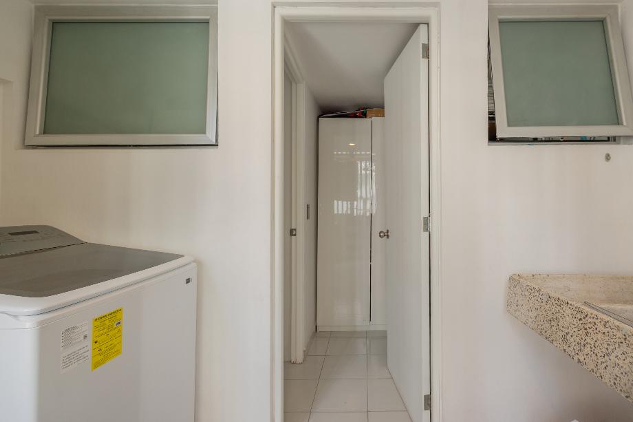 Miguel Hidalgo, Ciudad de México, 11540, Mexico, 2 Bedrooms Bedrooms, ,2 BathroomsBathrooms,Residential,For Sale,1859589