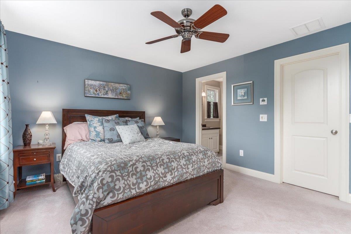 Bedford, New Hampshire, 03110, United States, 4 Bedrooms Bedrooms, ,5 BathroomsBathrooms,Residential,For Sale,1865787