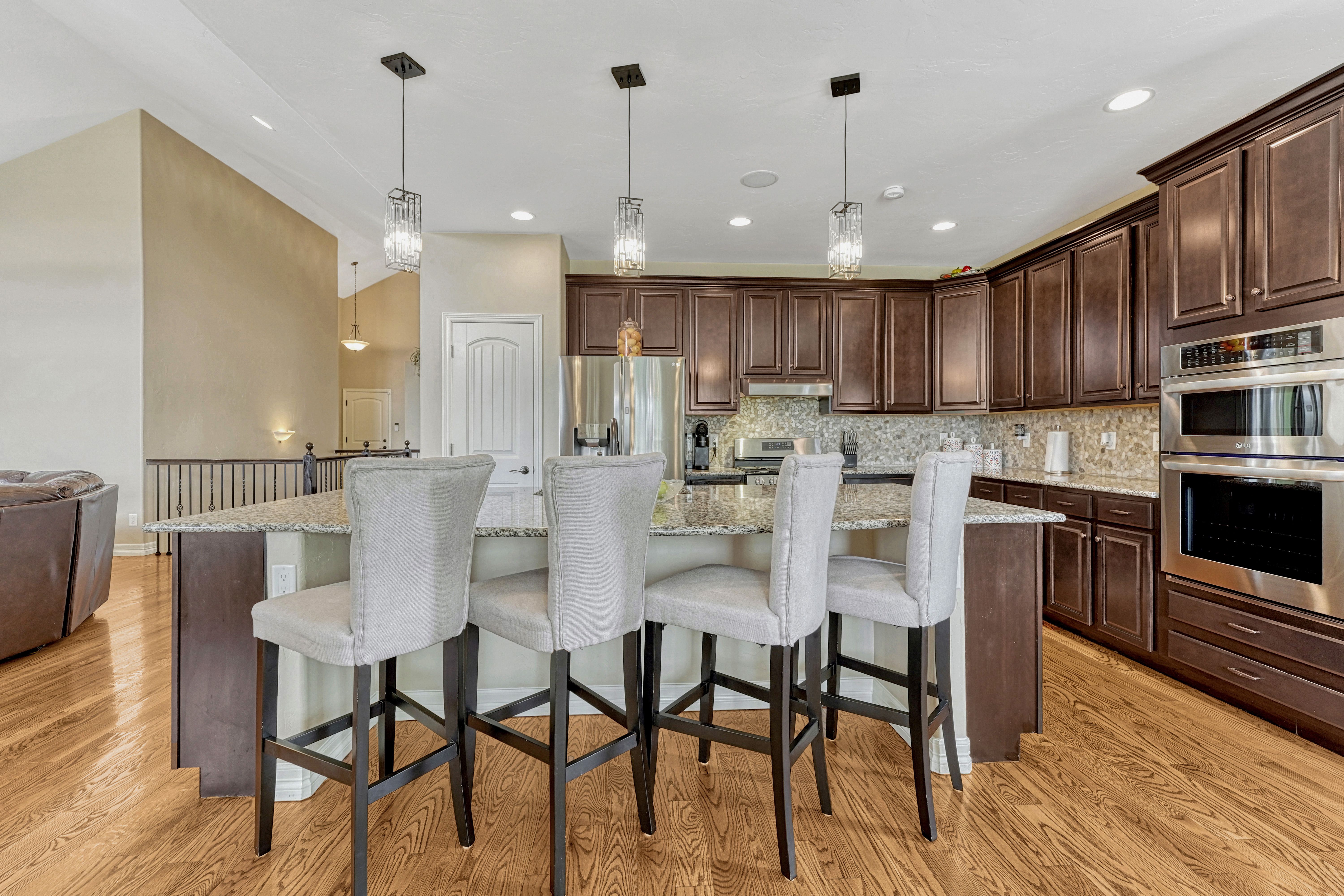  Elevated Living with Unmatched Pikes Peak Views in Flying Horse - 物件實景