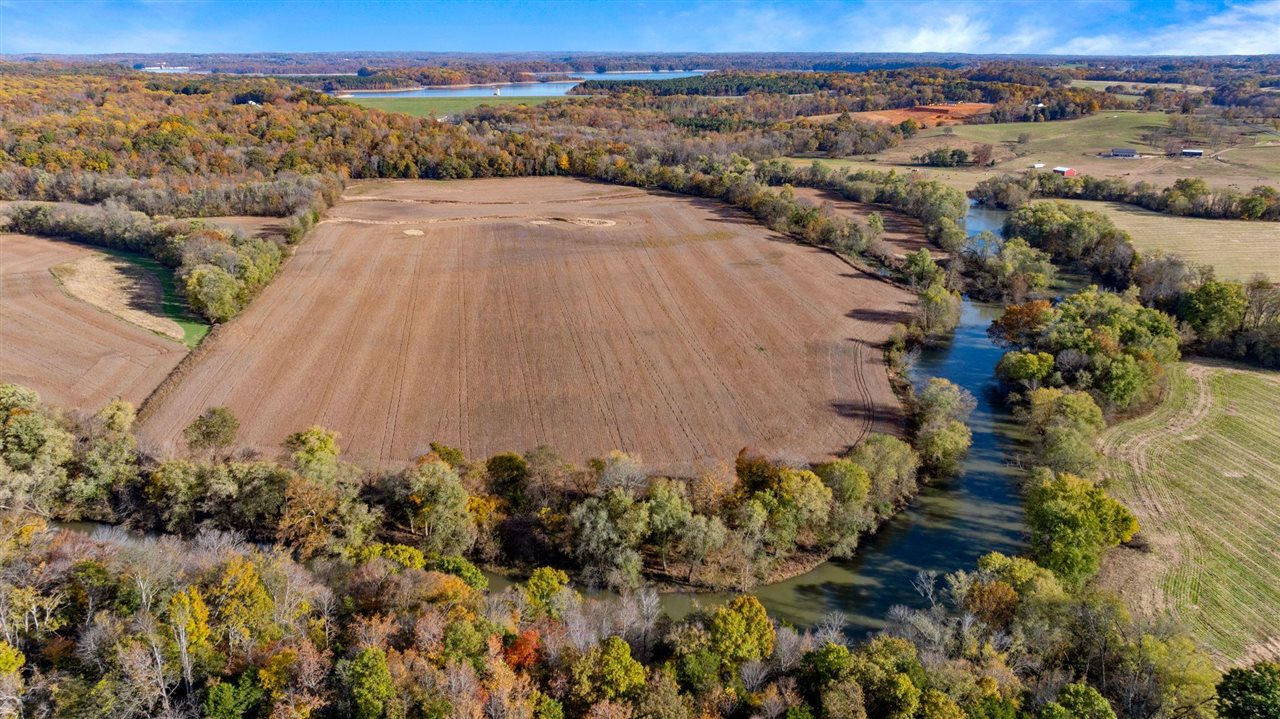 Glasgow, Kentucky, 42141, United States, 2 Bedrooms Bedrooms, ,1 BathroomBathrooms,Residential,For Sale,1989020