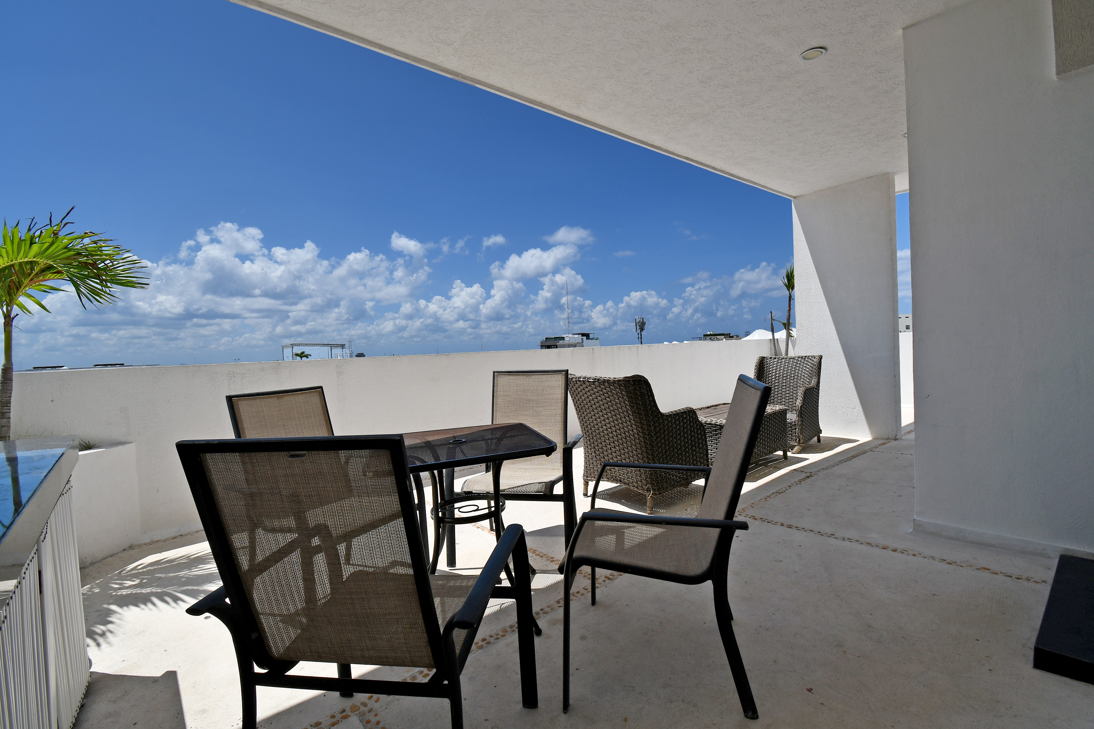  Boutique Building in Downtown Playa del Carmen - 物件實景