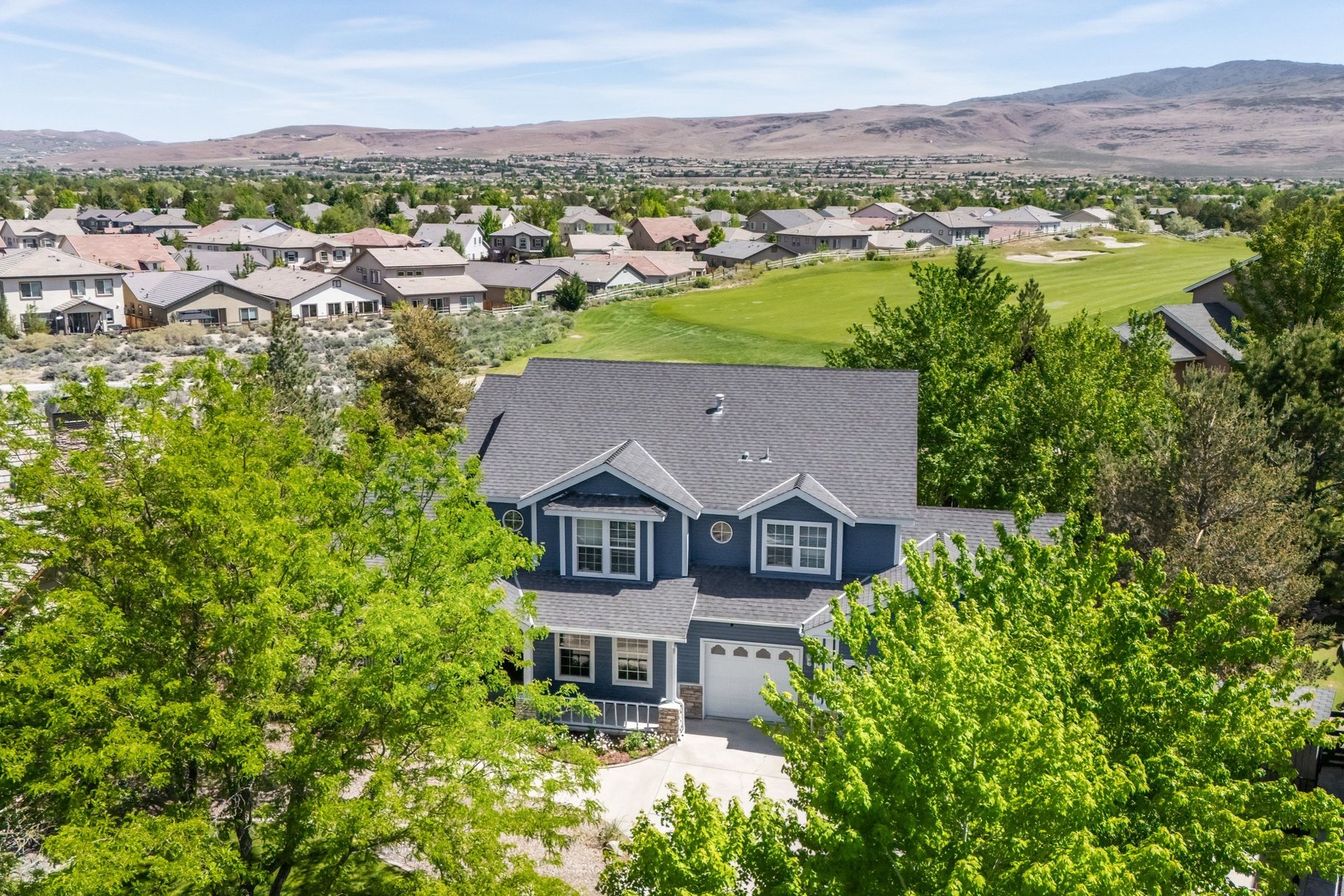  Private Fairway Retreat in Wingfield Springs - 物件實景