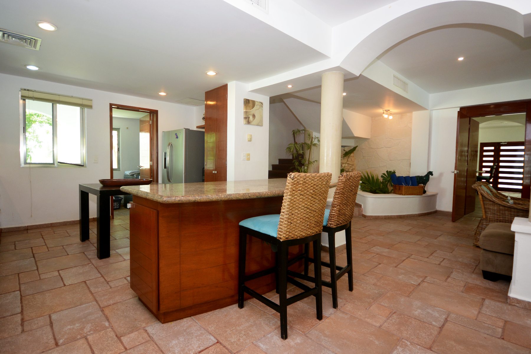  DUPLEX 6 BEDROOM HOME NEAR THE BEACH - 物件實景