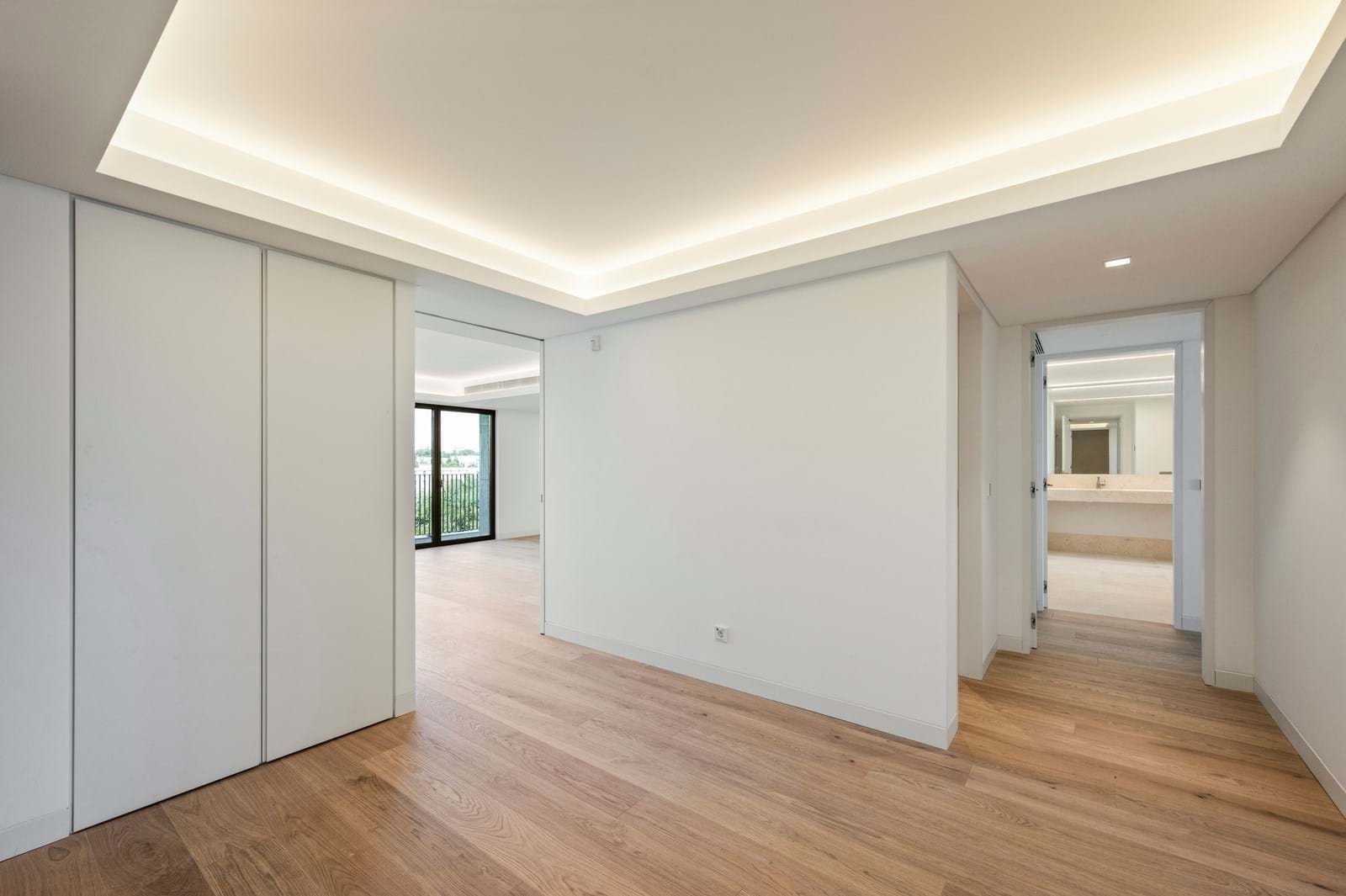 Lisboa, Lisbon, 1700-093, PT, 4 Bedrooms Bedrooms, ,4 BathroomsBathrooms,Residential,For Sale,1829583