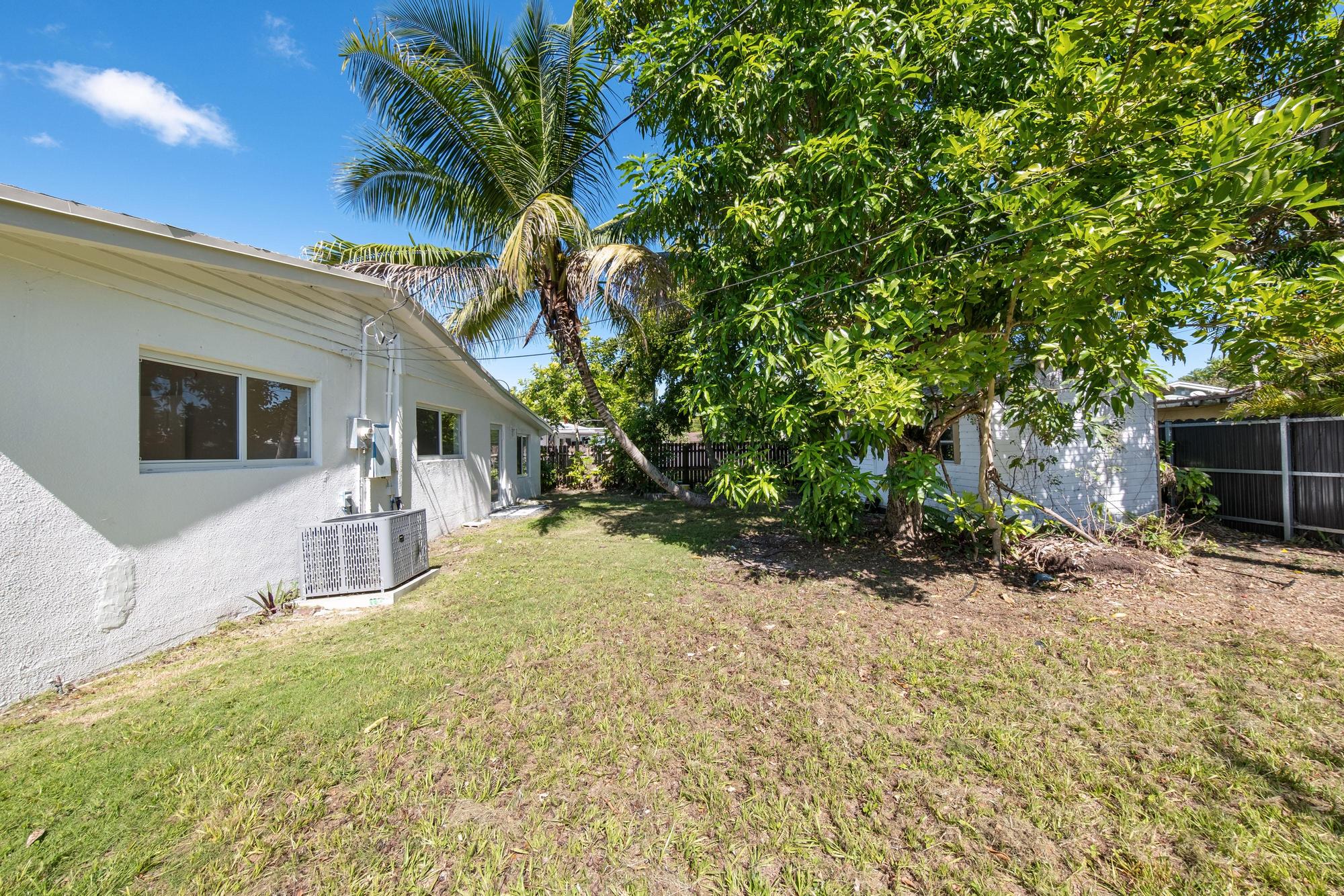 Cutler Bay, Florida, 33189, United States, 5 Bedrooms Bedrooms, ,2 BathroomsBathrooms,Residential,For Sale,1987060