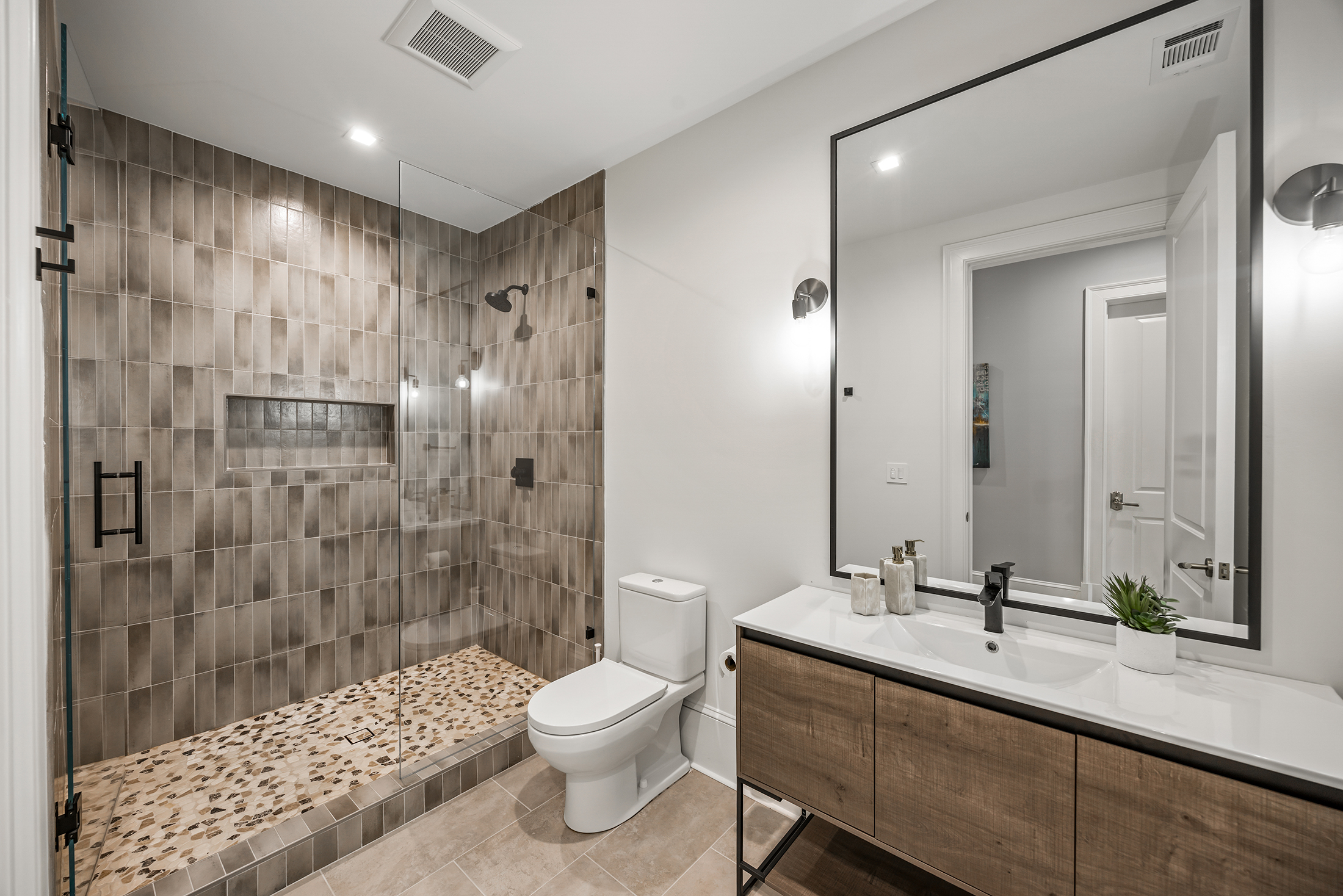  Extraordinary Residence in the Heart of Tuxedo Park - 物件實景