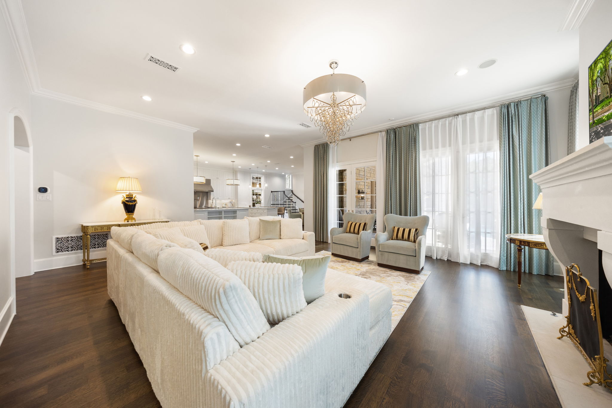  Meticulously Reimagined Luxury at Its Finest - 物件實景