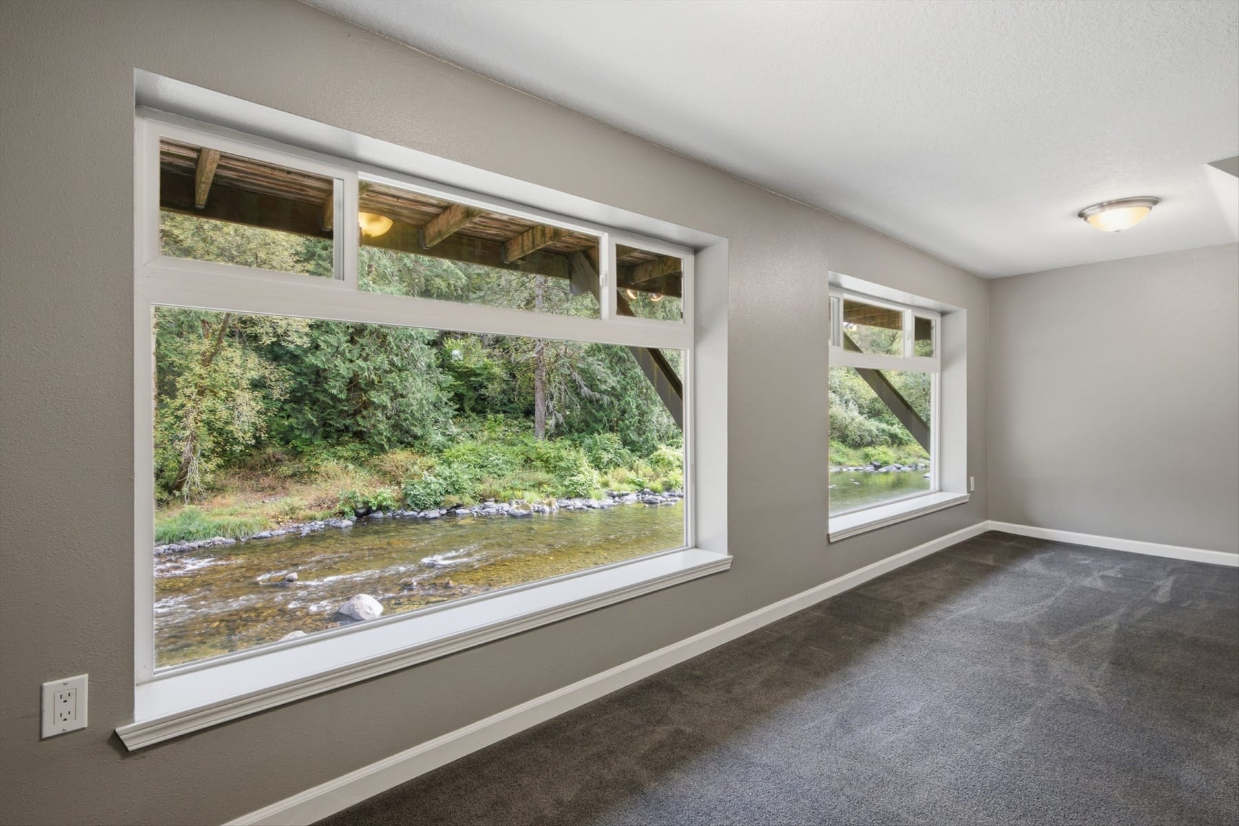  36115 NE WASHOUGAL RIVER RD Washougal, WA 98671 - 物件實景