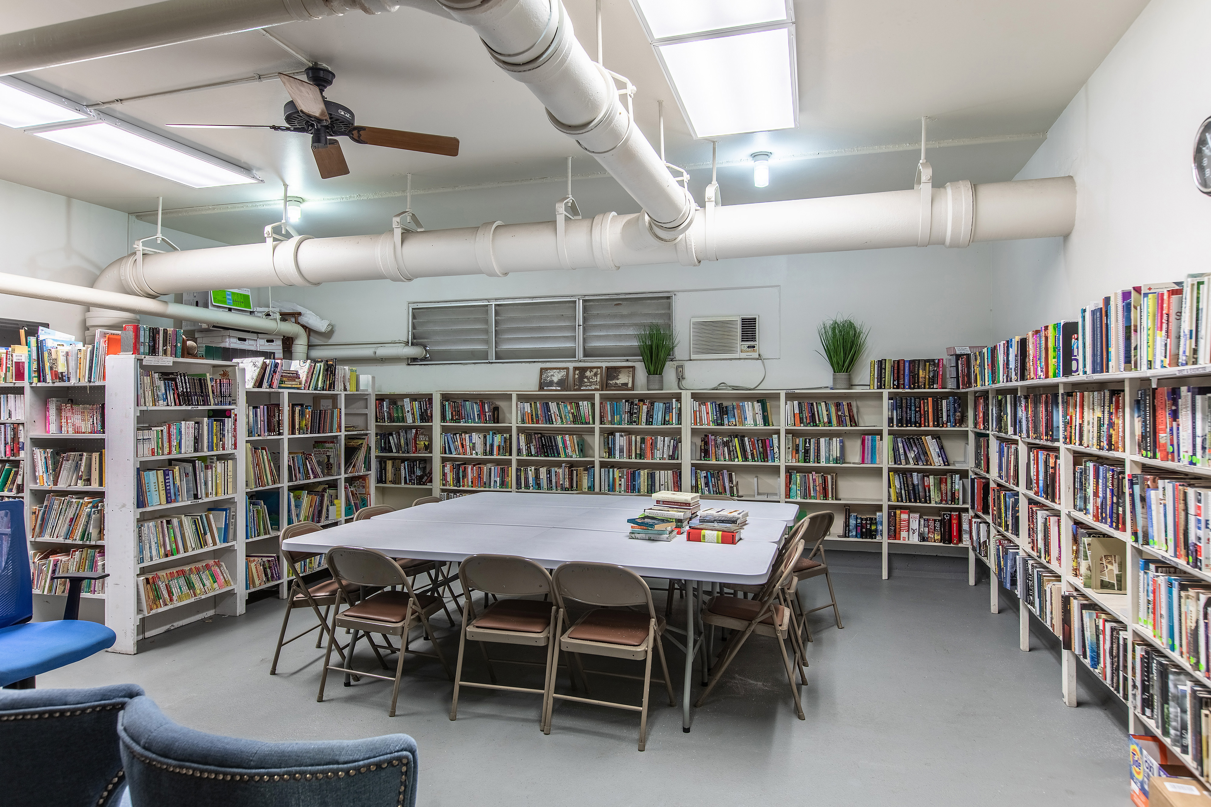 Honolulu, Hawaii, 96815, United States, 2 Bedrooms Bedrooms, ,2 BathroomsBathrooms,Residential,For Sale,1980604