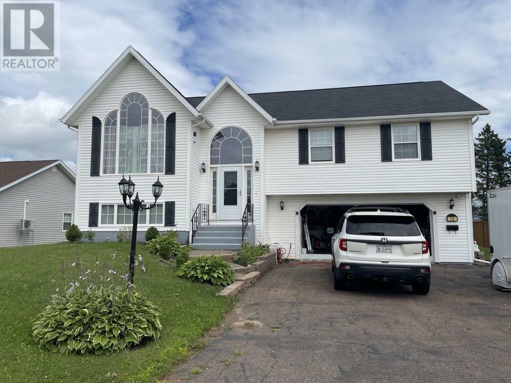 STRATFORD, Prince Edward Island, C1B 2H3, CA, 4 Bedrooms Bedrooms, ,2 BathroomsBathrooms,Residential,For Sale,1885637