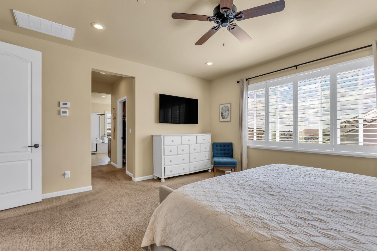 Rocklin, California, 95765, United States, 4 Bedrooms Bedrooms, ,3 BathroomsBathrooms,Residential,For Sale,1914175