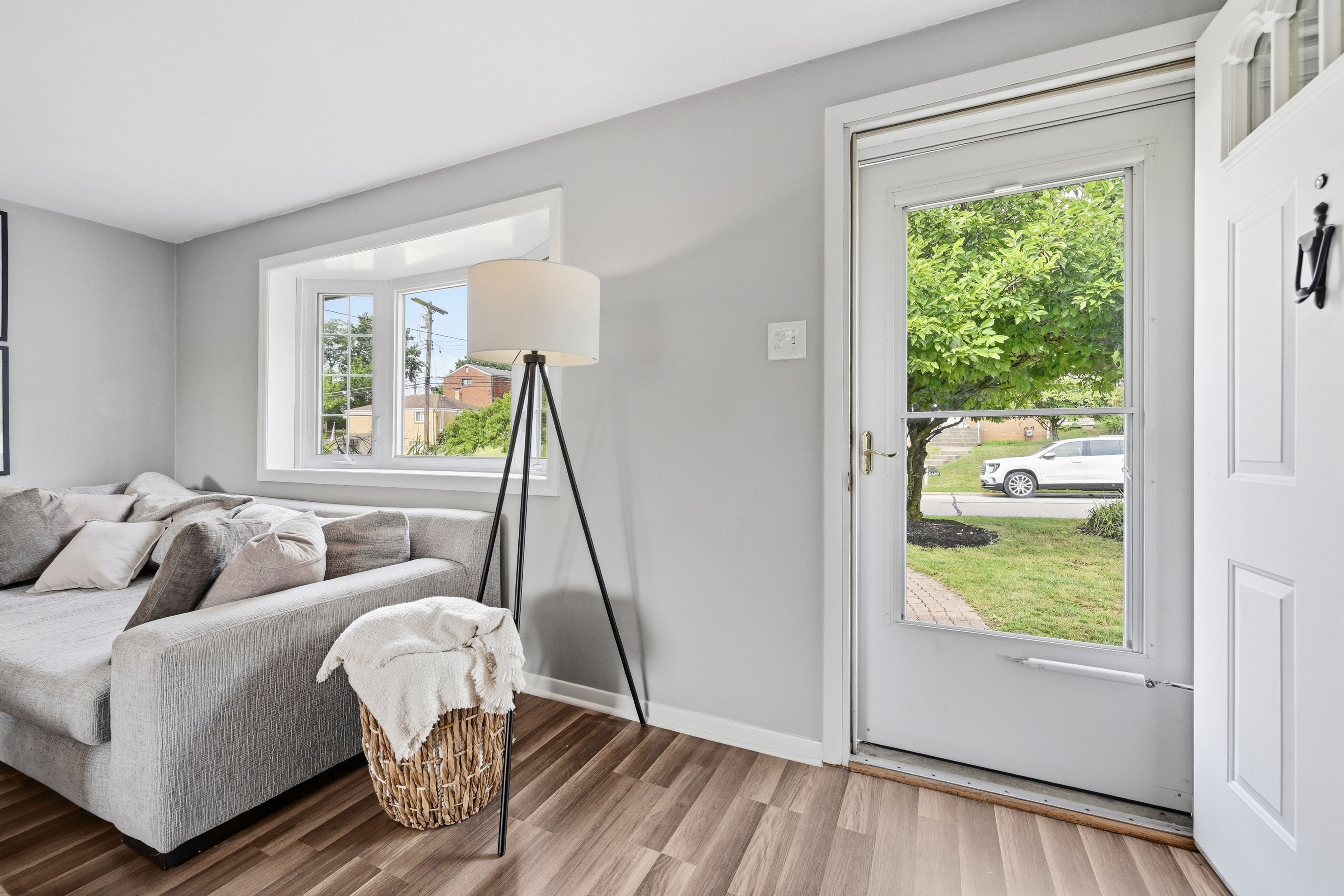  2456 Silver Oak Drive, Pittsburgh, PA 15220 - 物件實景