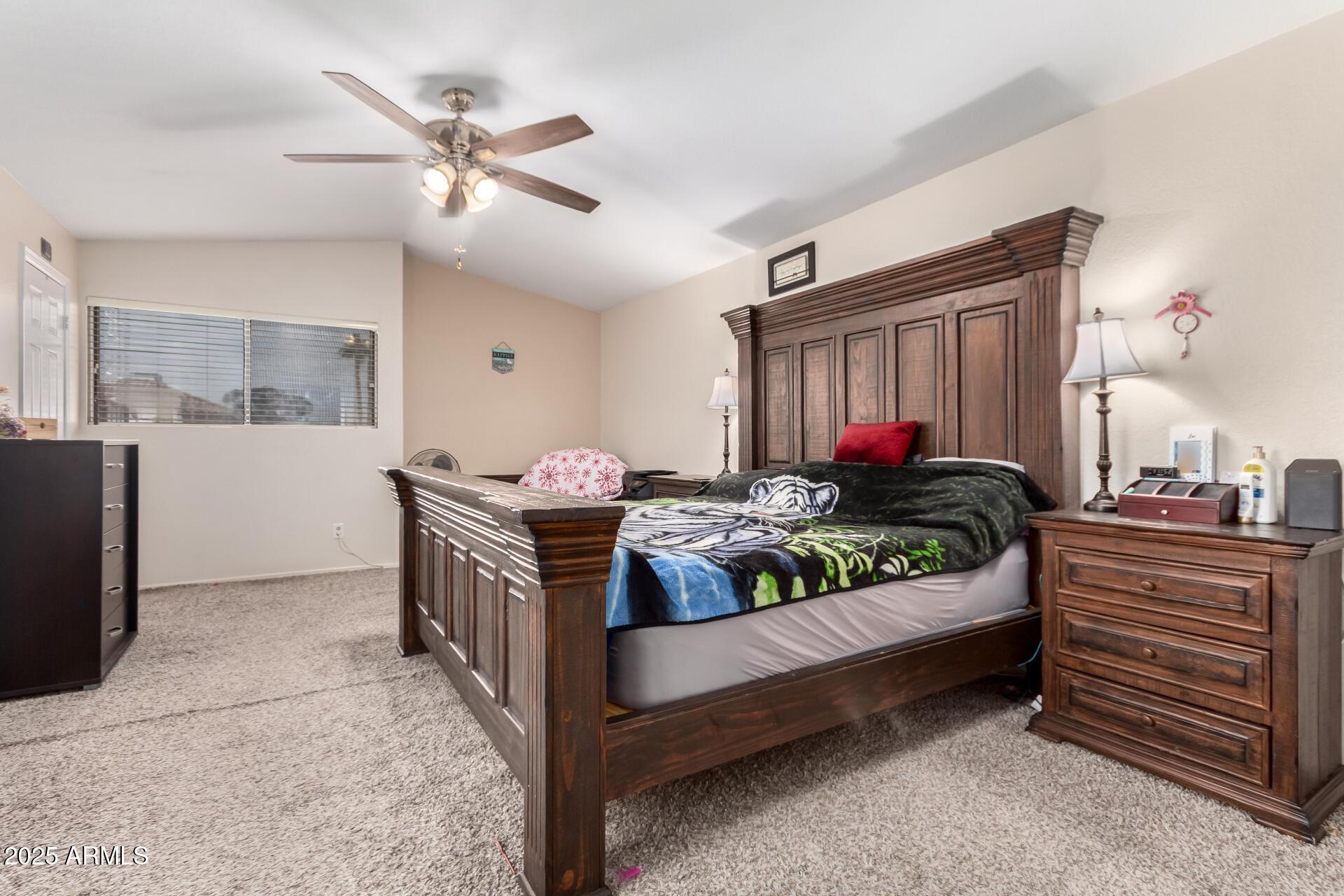 Glendale, Arizona, 85302, United States, 4 Bedrooms Bedrooms, ,4 BathroomsBathrooms,Residential,For Sale,1977849