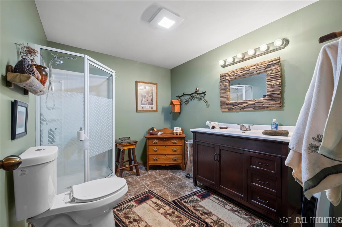 Leland, Illinois, 60531, United States, 3 Bedrooms Bedrooms, ,3 BathroomsBathrooms,Residential,For Sale,1980976