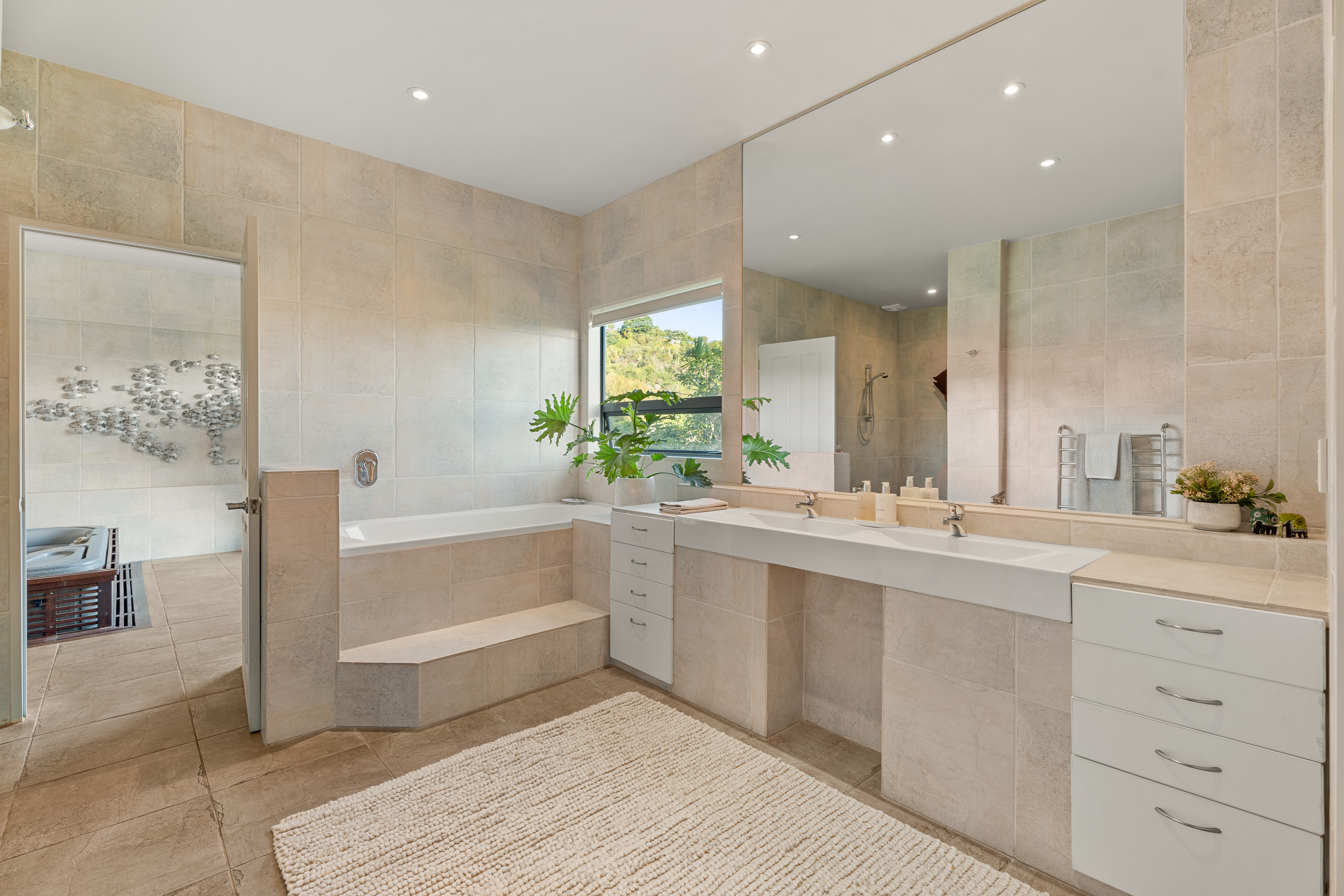  124 Delamore Drive, Oneroa - 物件實景