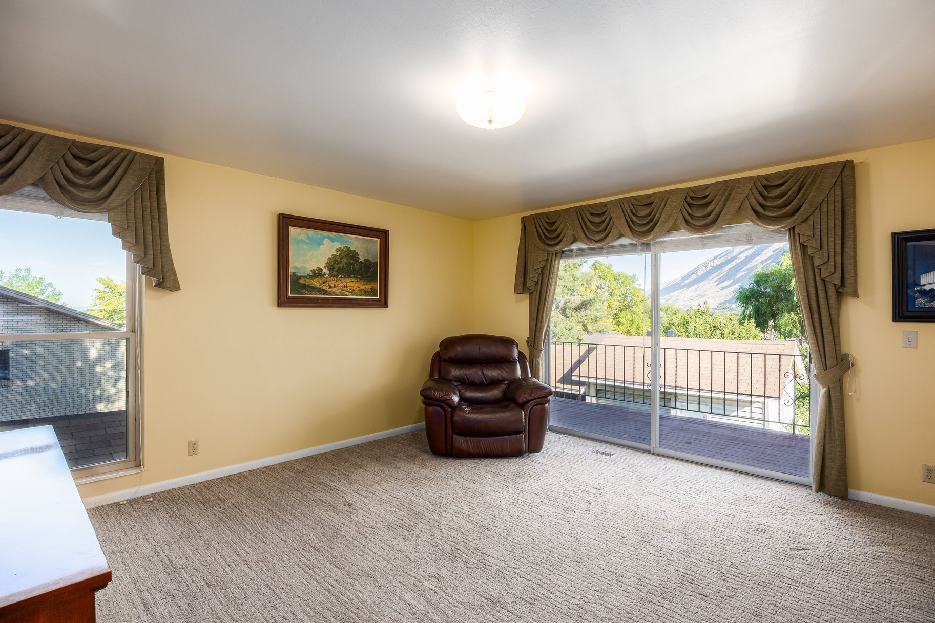  Spacious Living in an Established Springville Neighborhood - 物件實景