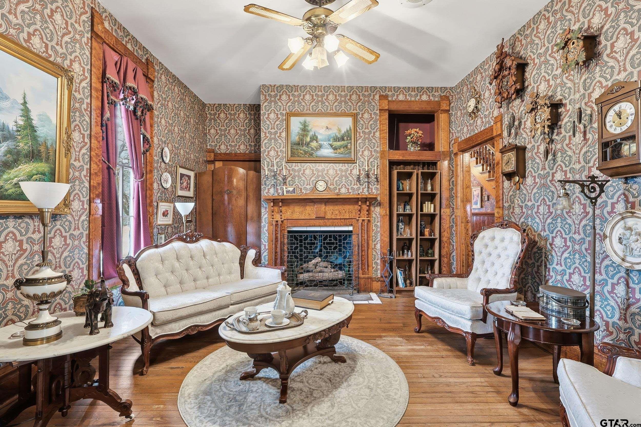 Pittsburg, Texas, 75686, United States, 6 Bedrooms Bedrooms, ,8 BathroomsBathrooms,Residential,For Sale,2005846