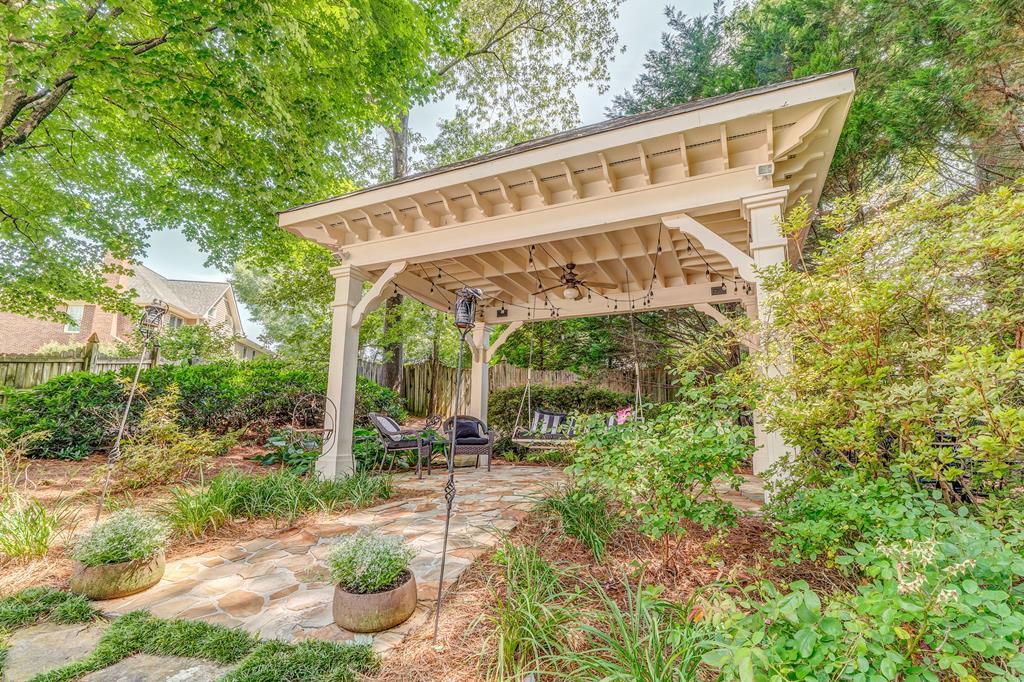 DALTON, Georgia, 30720, United States, 4 Bedrooms Bedrooms, ,4 BathroomsBathrooms,Residential,For Sale,1885970