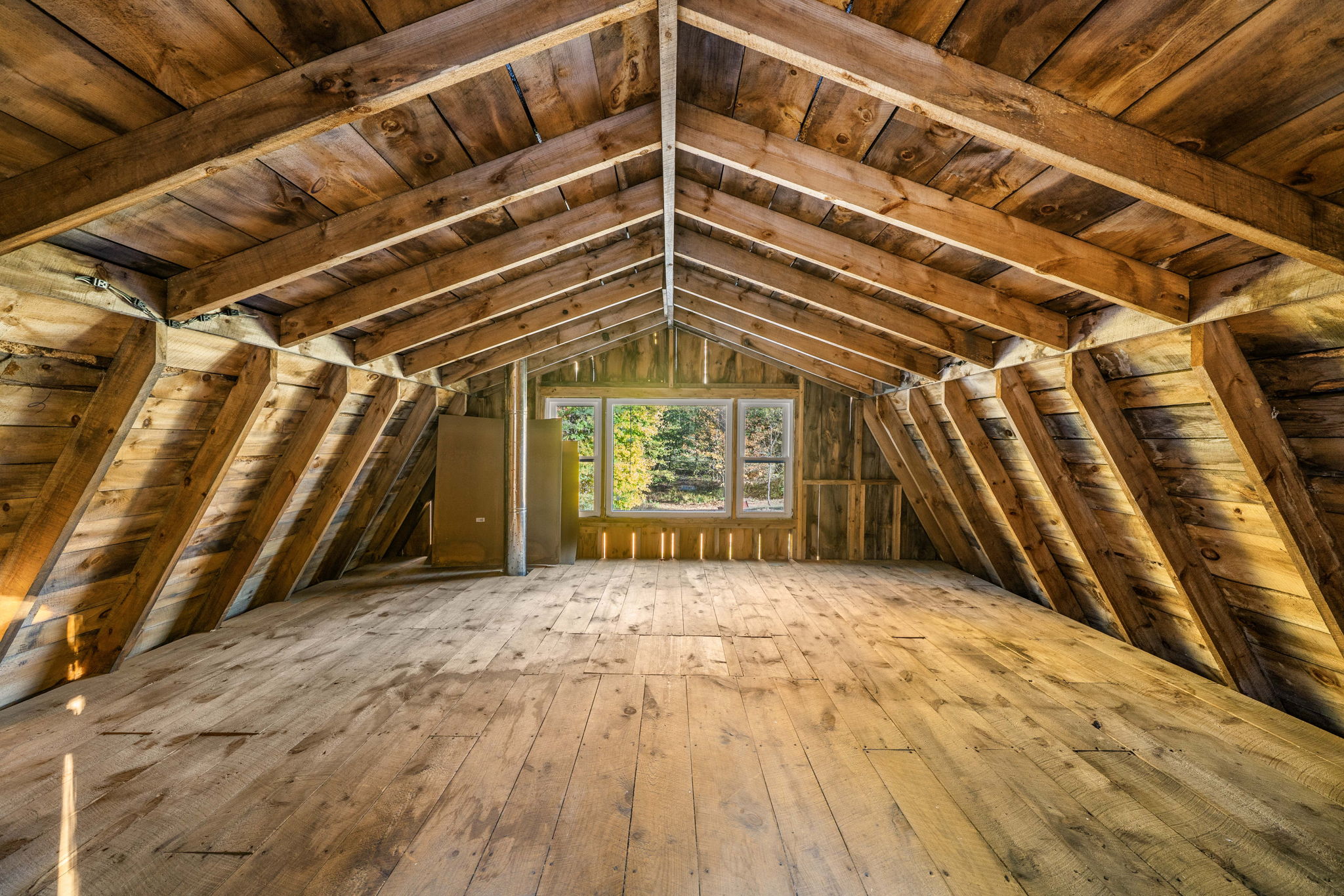  21 Chisholm Road, Kingston, NH, 03848 - 物件實景