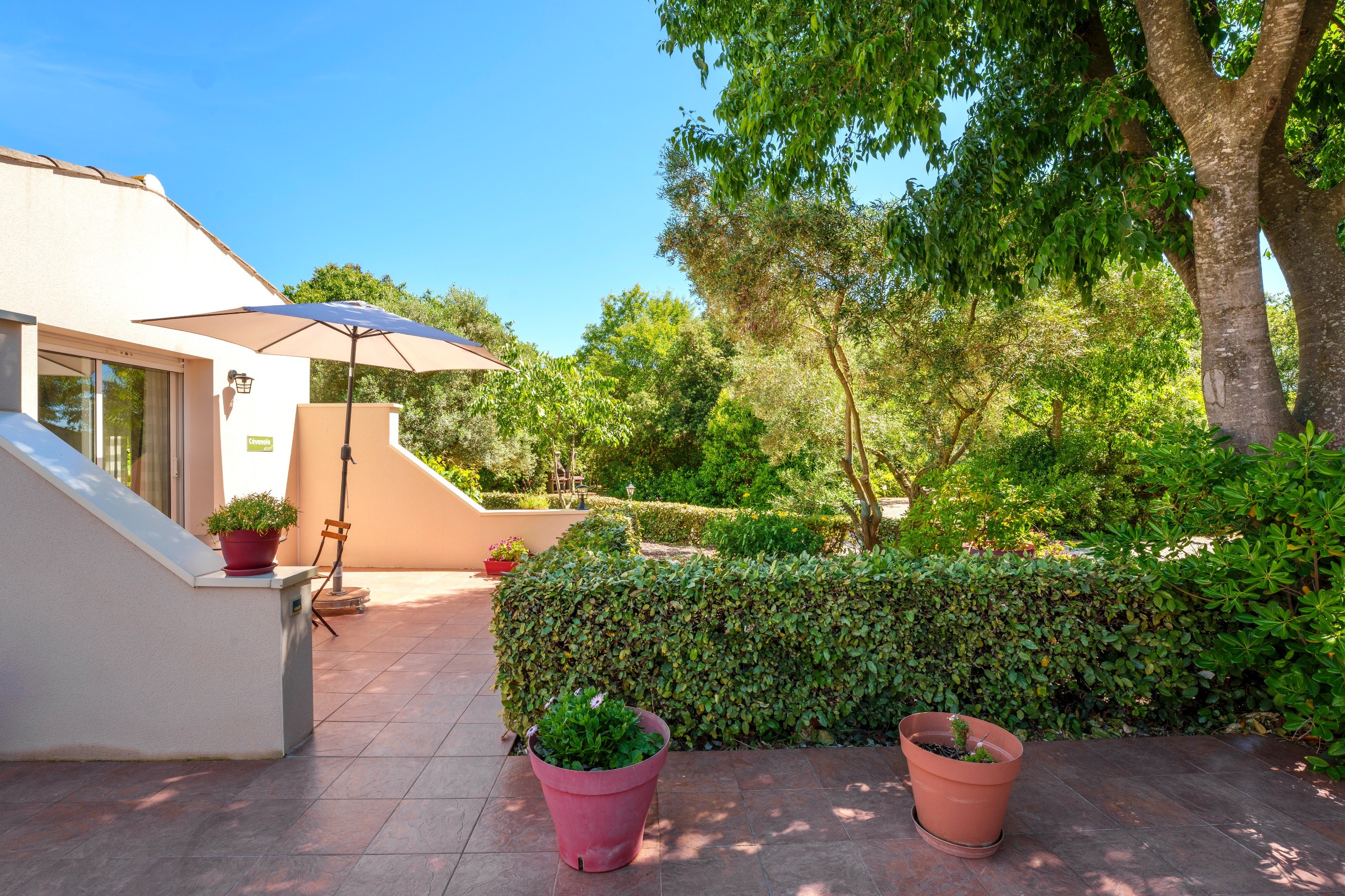  Close to the Mediterranean, a perfect family property for a tourism business... - 物件實景