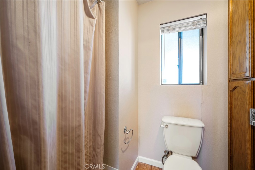 Paso Robles, California, 93446, United States, 5 Bedrooms Bedrooms, ,2 BathroomsBathrooms,Residential,For Sale,2010714