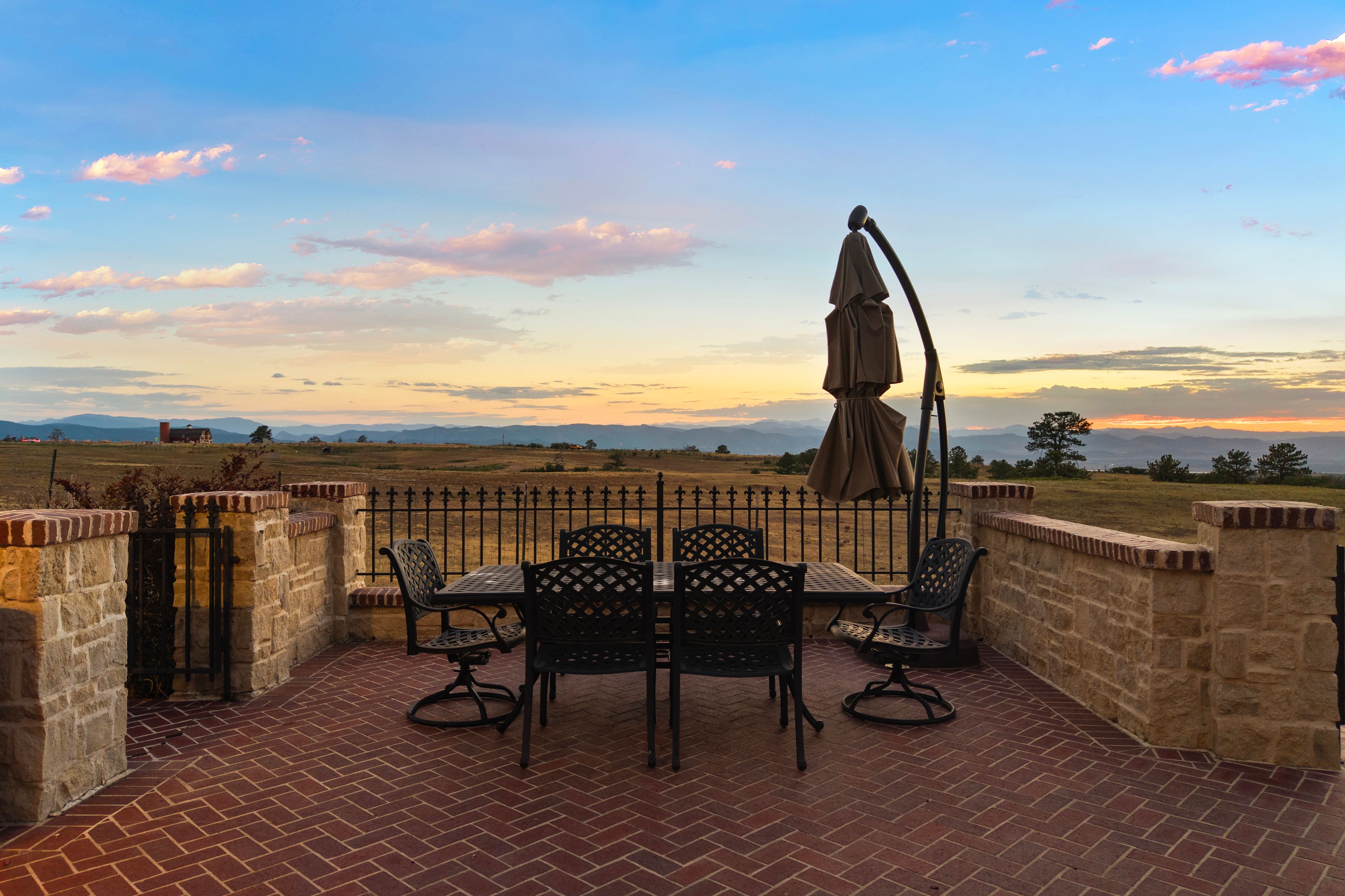 One of Castle Pines’ Most Exceptional Custom Residences - 物件實景