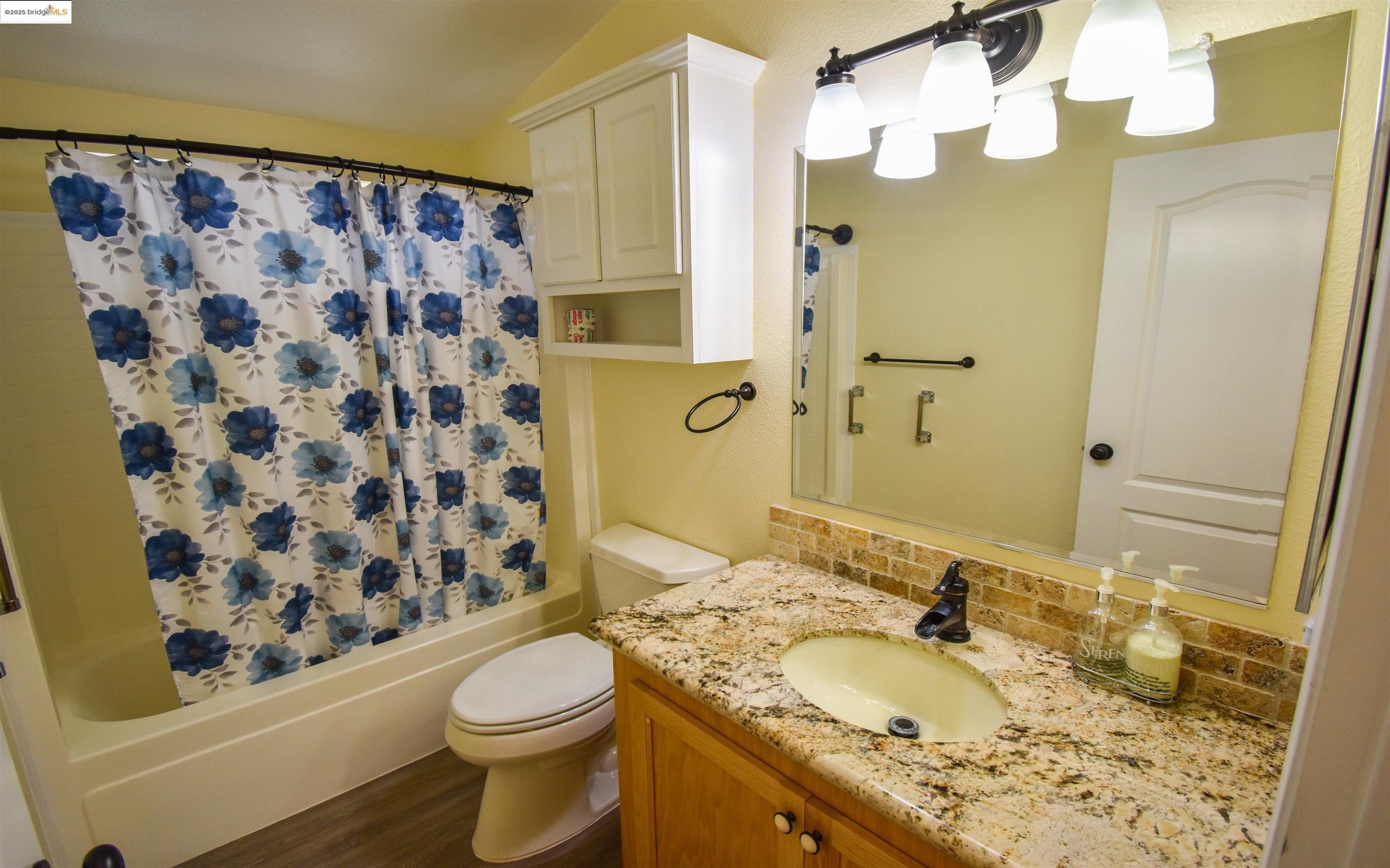 Columbia, California, 95310, United States, 3 Bedrooms Bedrooms, ,2 BathroomsBathrooms,Residential,For Sale,1941658