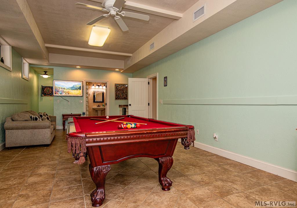 Littleton, North Carolina, 27850, United States, 3 Bedrooms Bedrooms, ,4 BathroomsBathrooms,Residential,For Sale,1836681