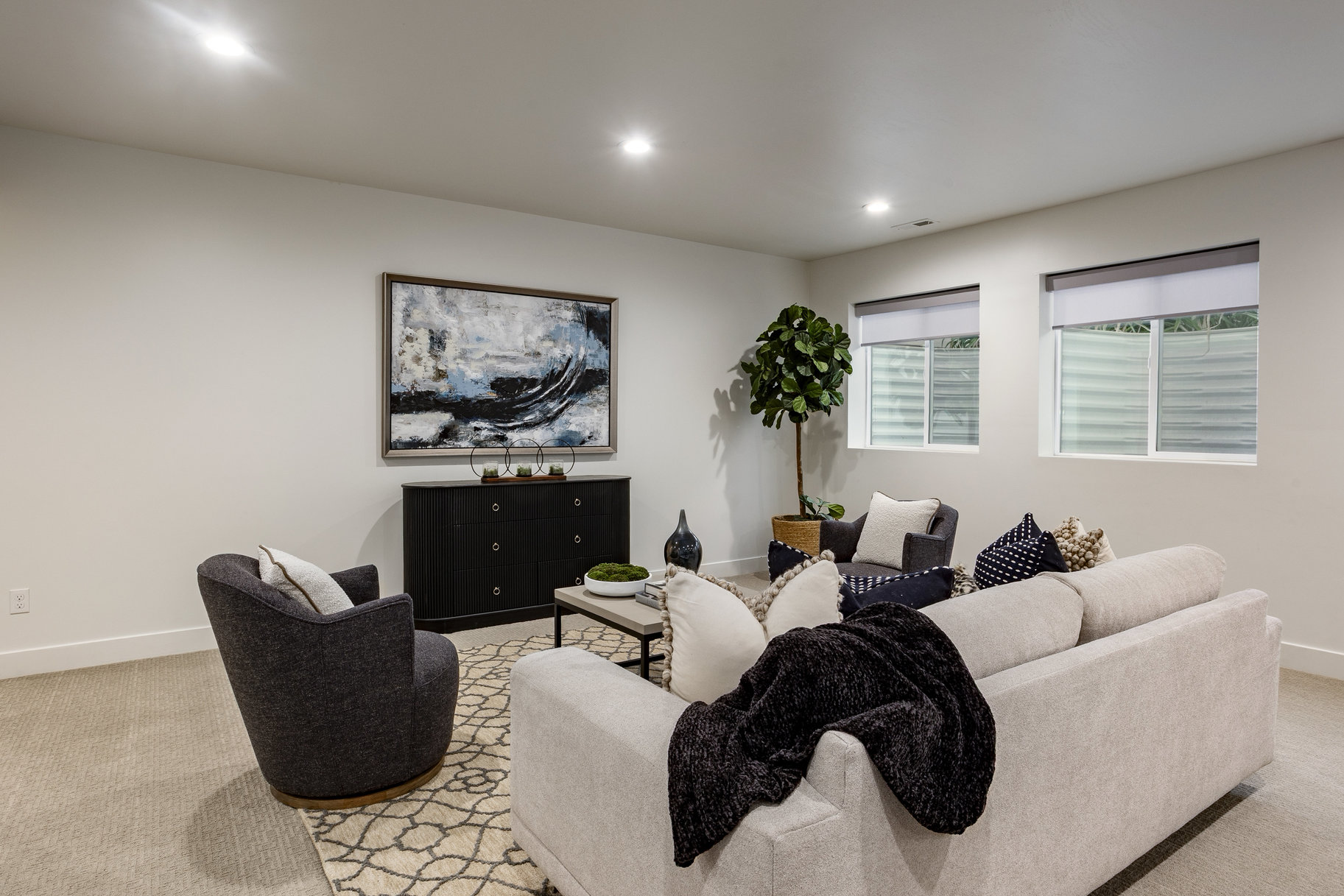  Modern Farmhouse Charm in Farmington - 物件實景