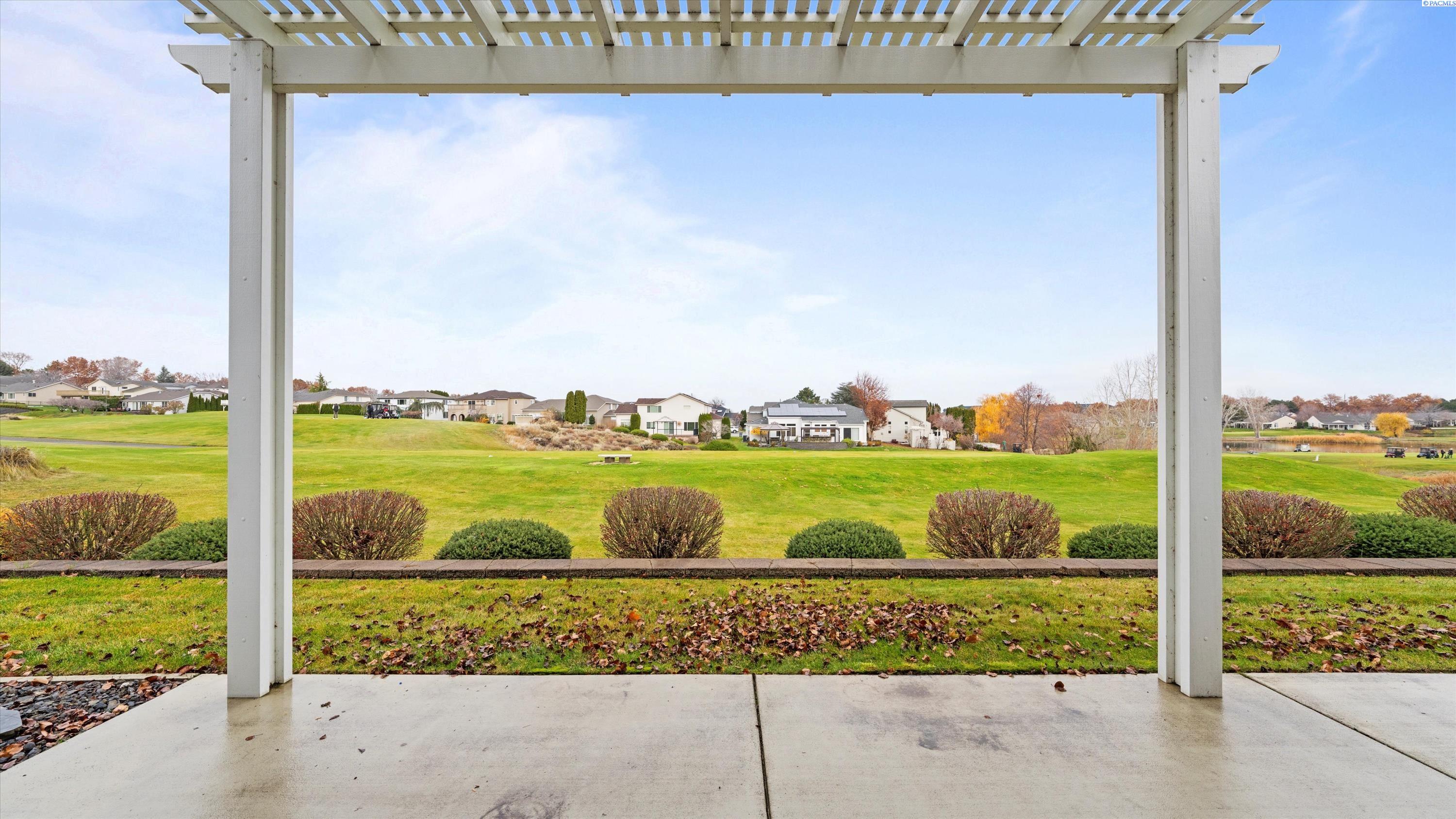 Richland, Washington, 99354, United States, 3 Bedrooms Bedrooms, ,3 BathroomsBathrooms,Residential,For Sale,1997405