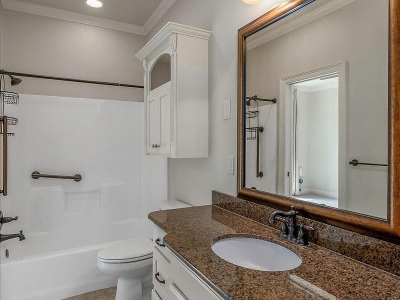 Shreveport, Louisiana, 71115, United States, 4 Bedrooms Bedrooms, ,4 BathroomsBathrooms,Residential,For Sale,1883675