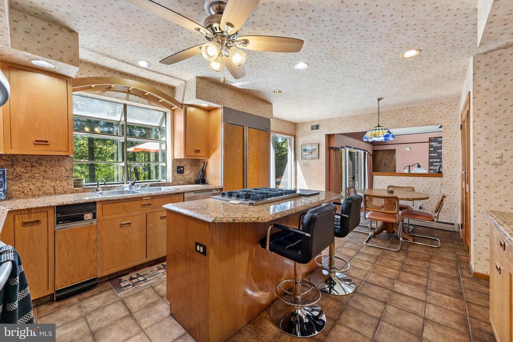 Hightstown, New Jersey, 08520, United States, 5 Bedrooms Bedrooms, ,4 BathroomsBathrooms,Residential,For Sale,1905744