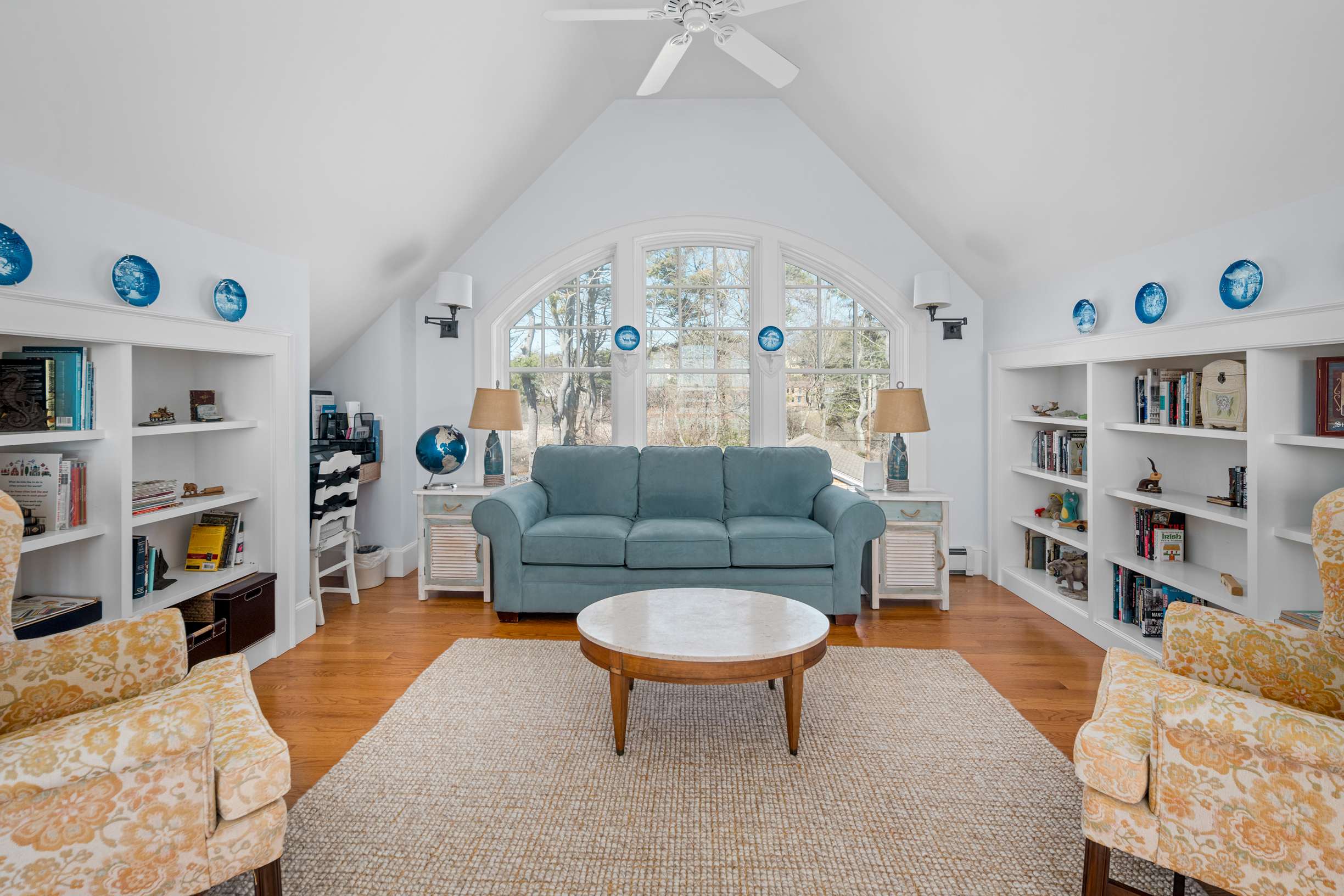  Oceanfront Compound - Main House + Two, 1 Bedroom Cottages in Cape Neddick - 物件實景