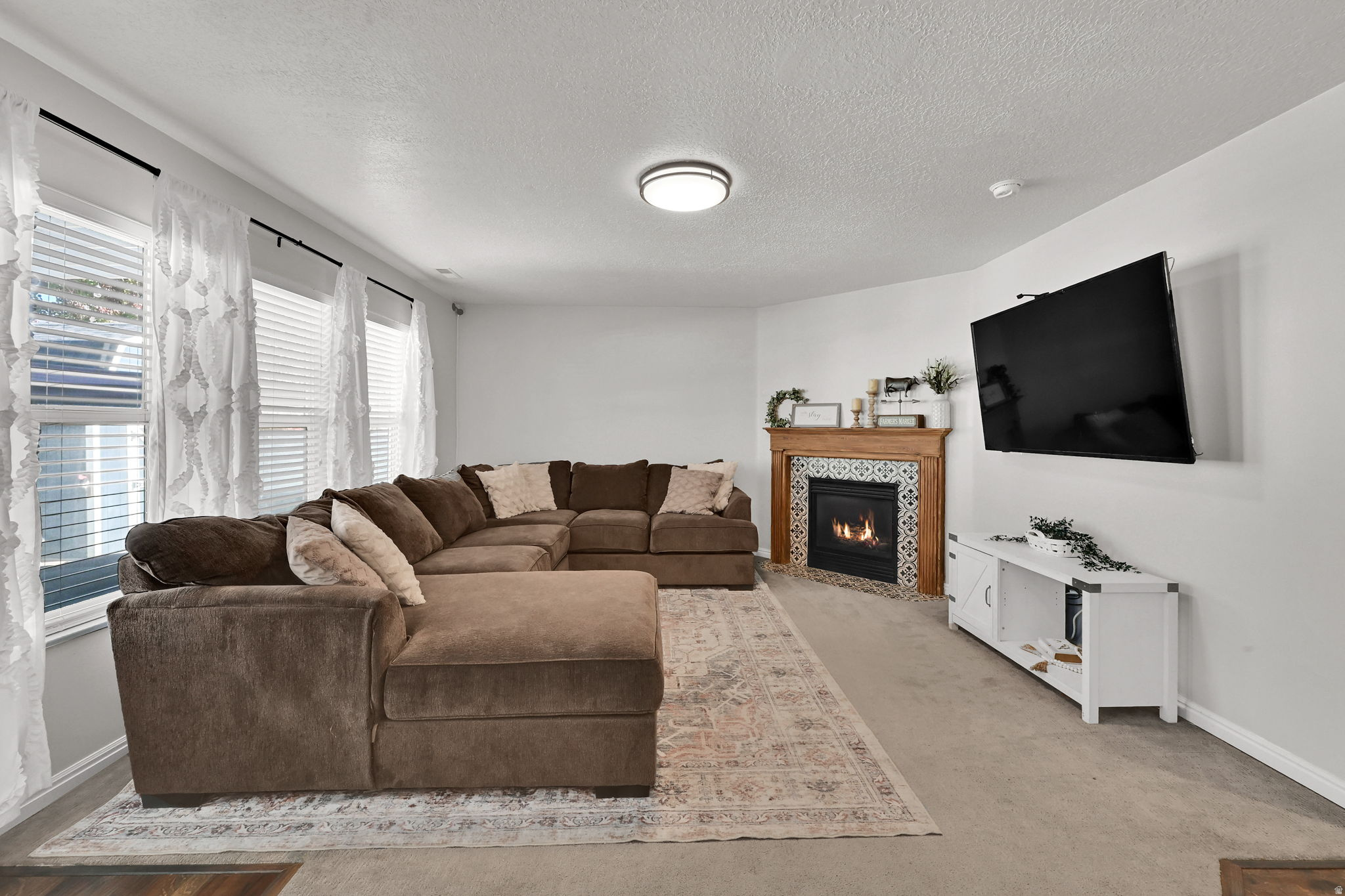 Clinton, Utah, 84015, United States, 5 Bedrooms Bedrooms, ,3 BathroomsBathrooms,Residential,For Sale,1987600