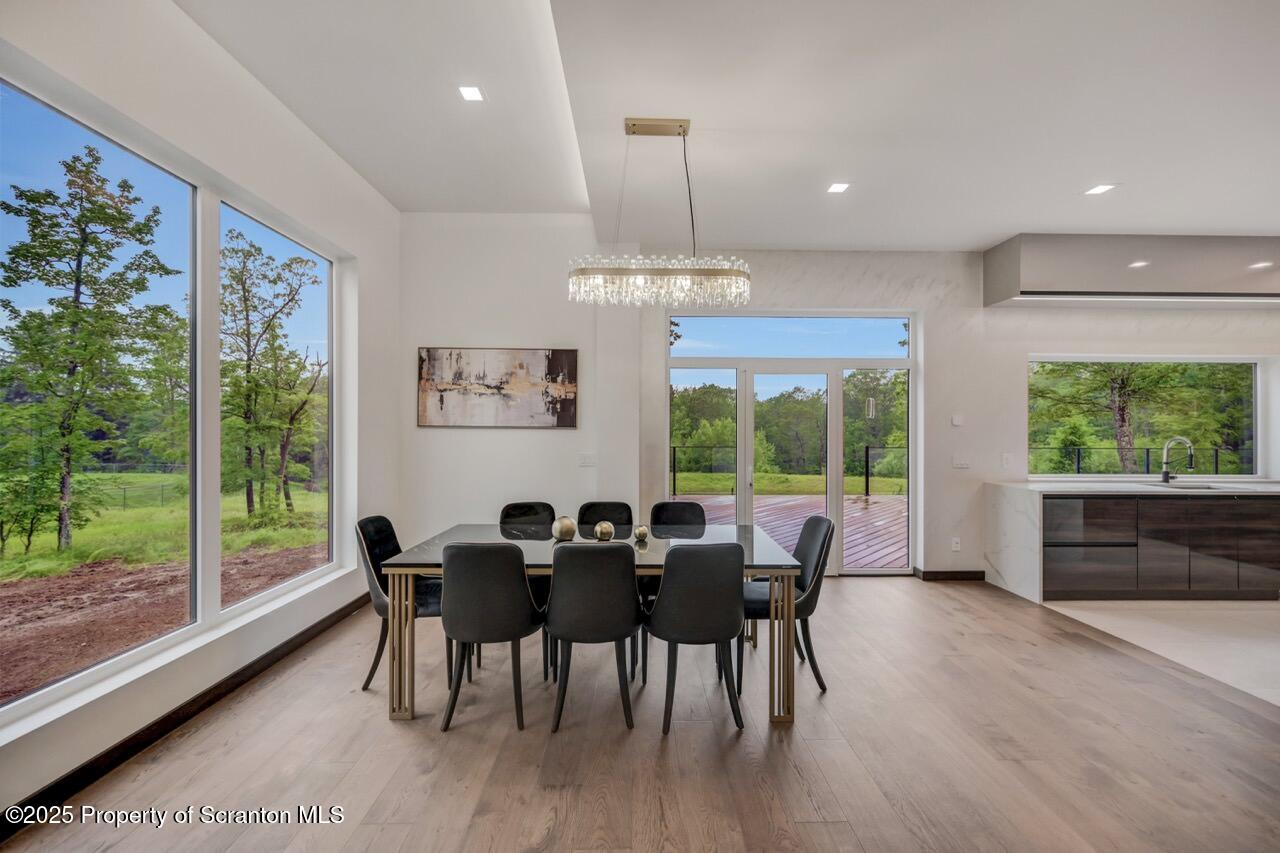 Bear Creek, Pennsylvania, 18602, United States, 4 Bedrooms Bedrooms, ,3 BathroomsBathrooms,Residential,For Sale,2002172