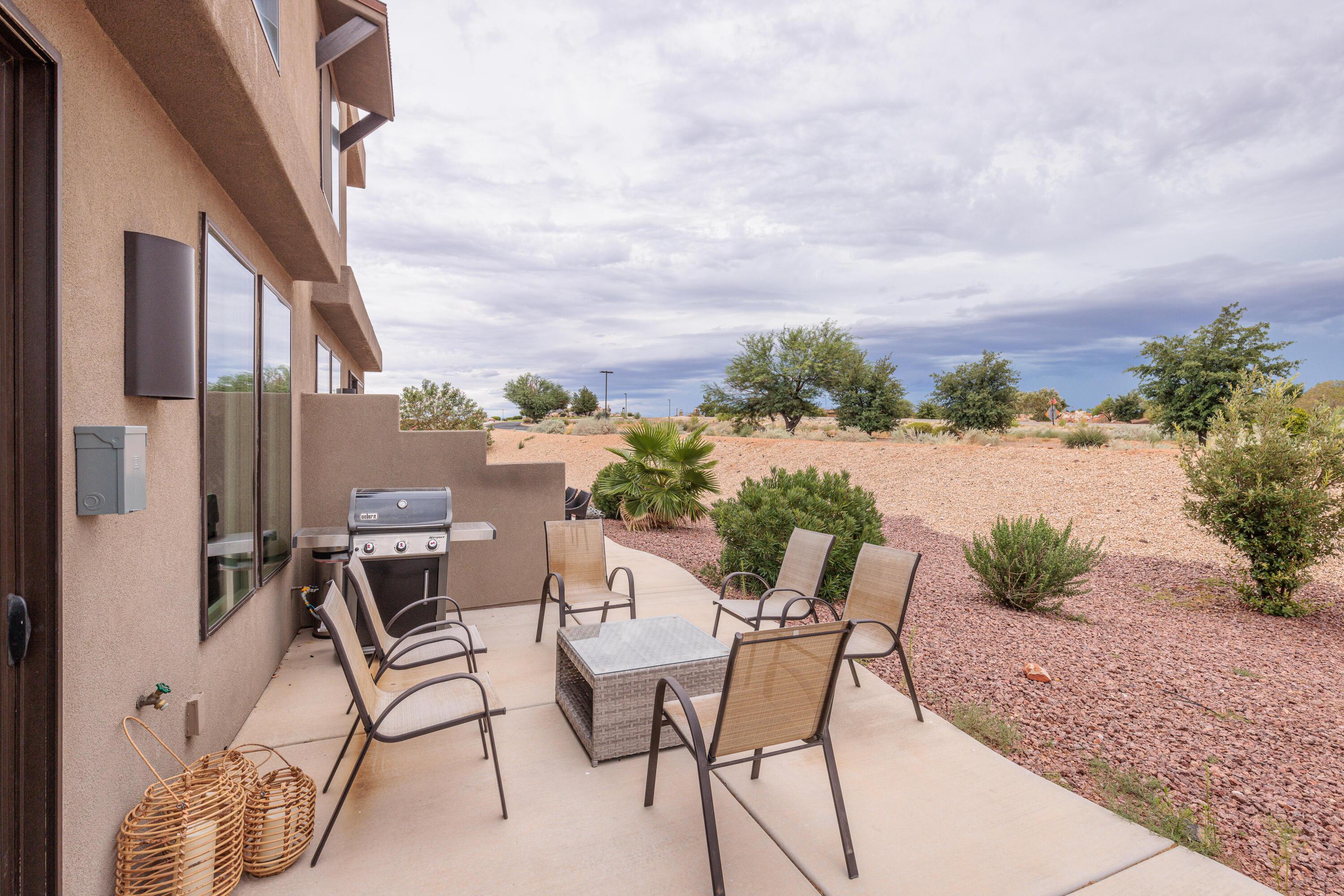 St George, Utah, 84770, United States, 3 Bedrooms Bedrooms, ,5 BathroomsBathrooms,Residential,For Sale,1974554