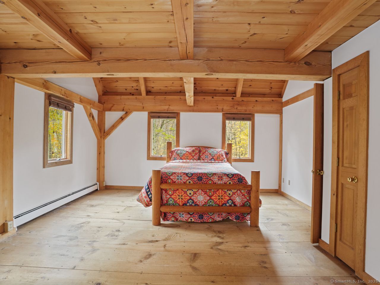 Weston, Connecticut, 06883, United States, 3 Bedrooms Bedrooms, ,3 BathroomsBathrooms,Residential,For Sale,1989360