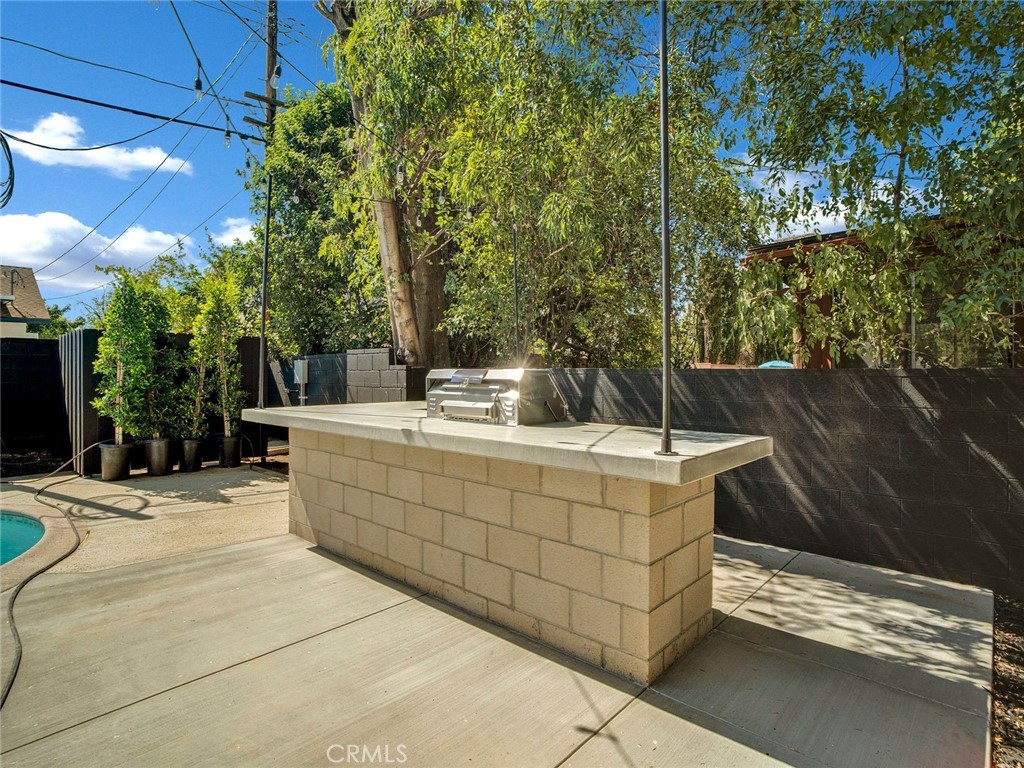 West Hills, California, 91307, United States, 4 Bedrooms Bedrooms, ,2 BathroomsBathrooms,Residential,For Sale,1984295