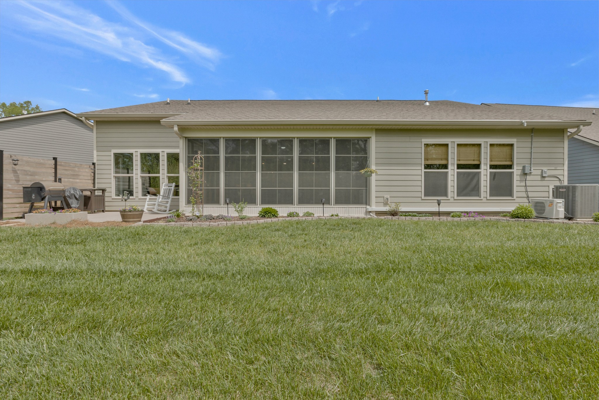 Spring Hill, Tennessee, 37174, United States, 3 Bedrooms Bedrooms, ,3 BathroomsBathrooms,Residential,For Sale,1906731