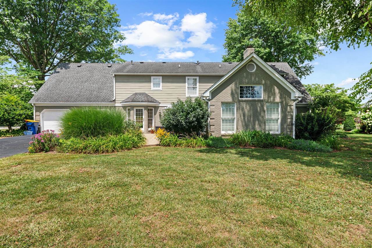 Bowling Green, Kentucky, 42103, United States, 4 Bedrooms Bedrooms, ,4 BathroomsBathrooms,Residential,For Sale,1907644