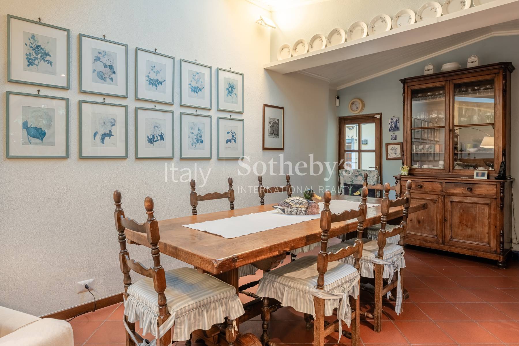  Refined apartment with terrace in the centre of Lucca - 物件實景